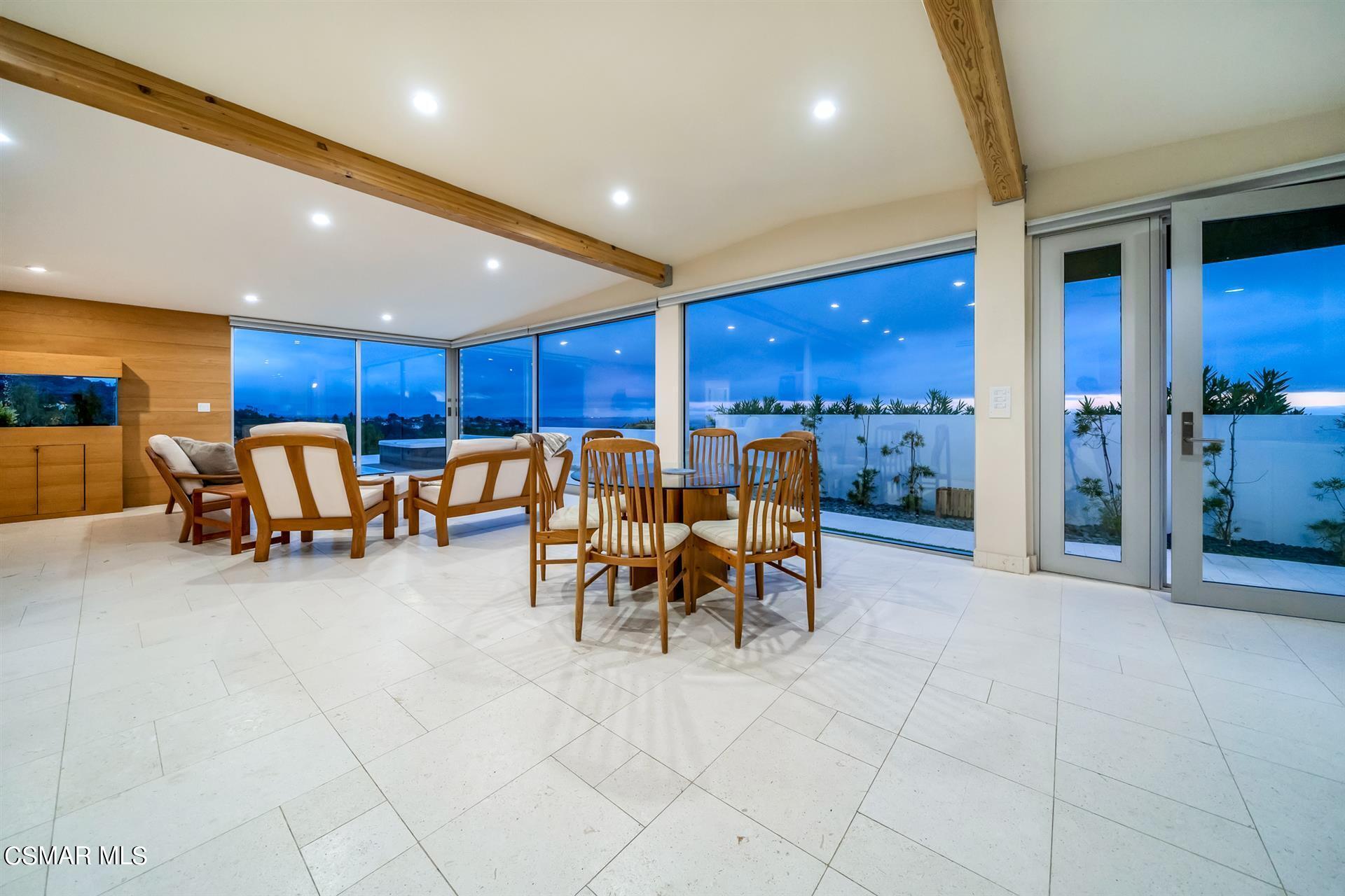 3424 Shoreheights Drive