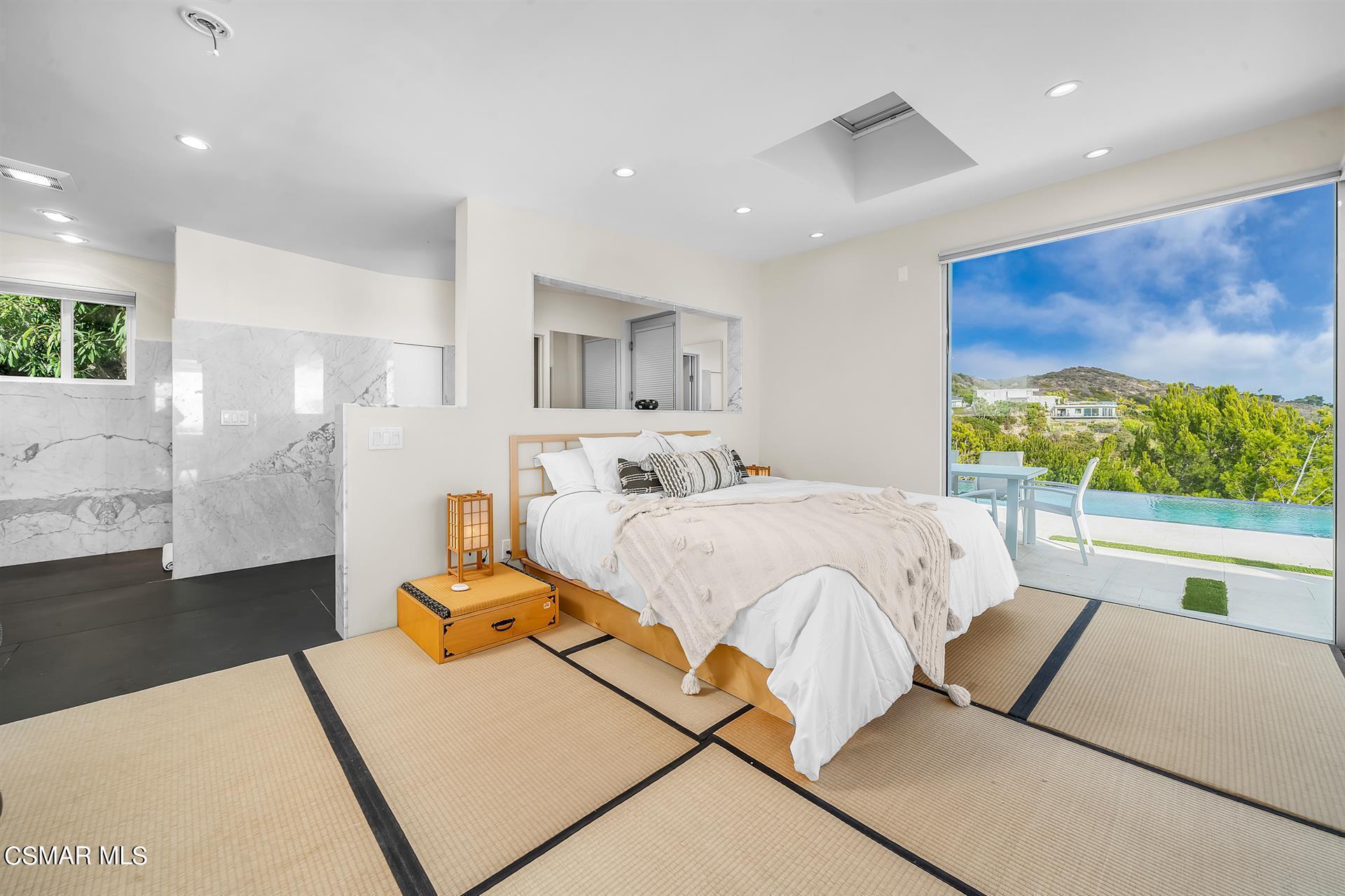 3424 Shoreheights Drive