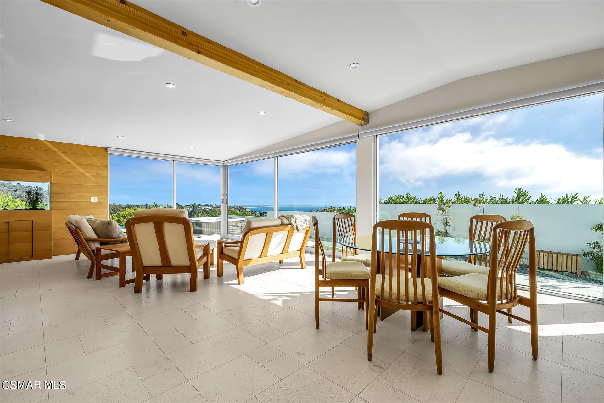 3424 Shoreheights Drive