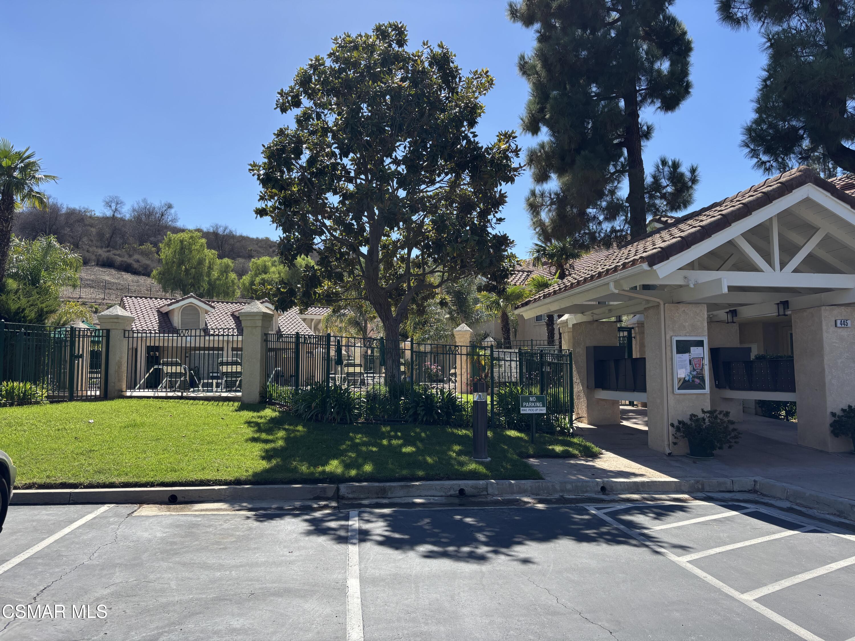 272 Augustine Way, D