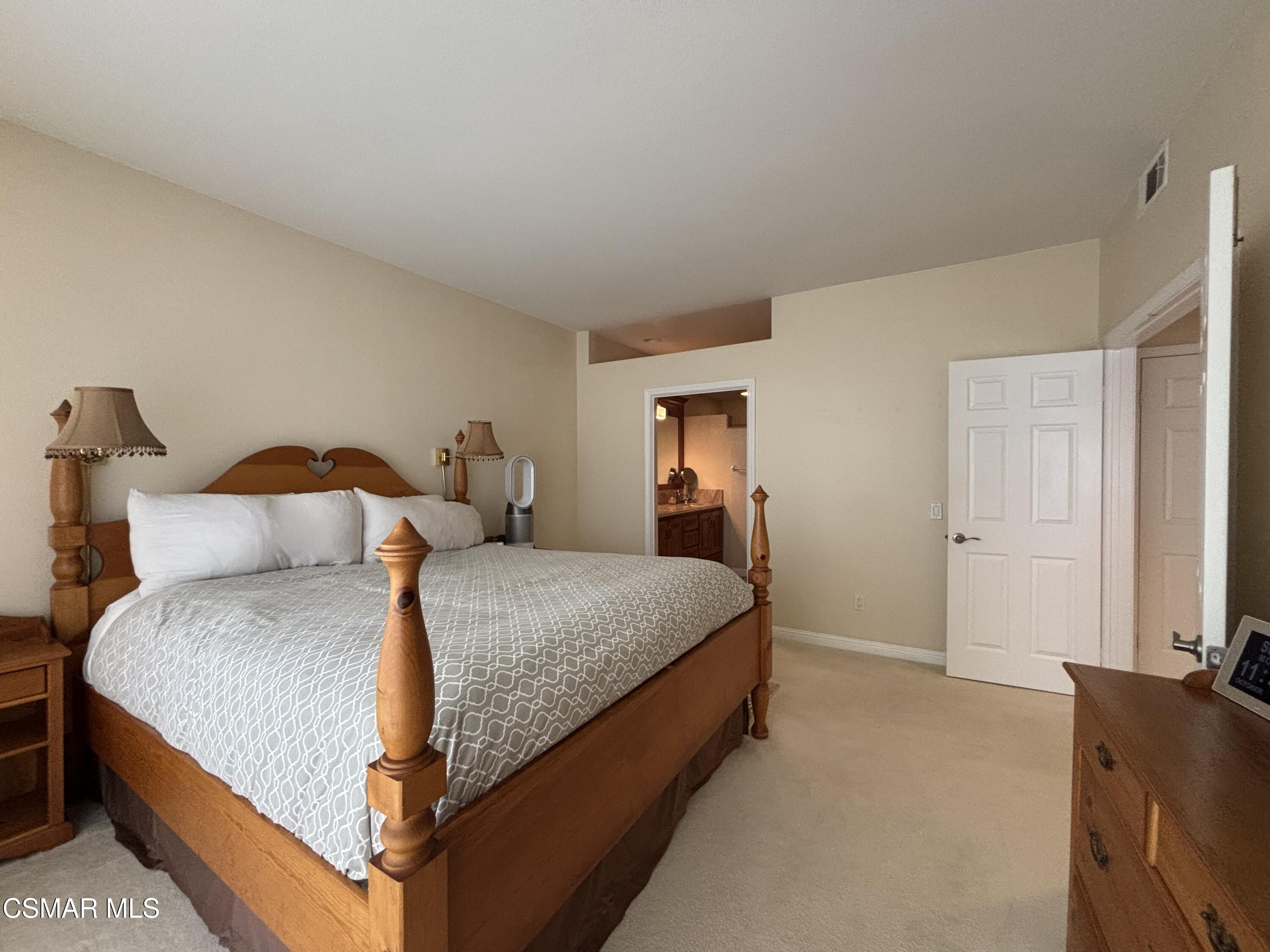 272 Augustine Way, D