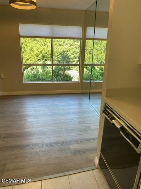 286 Oakleaf Drive, 23