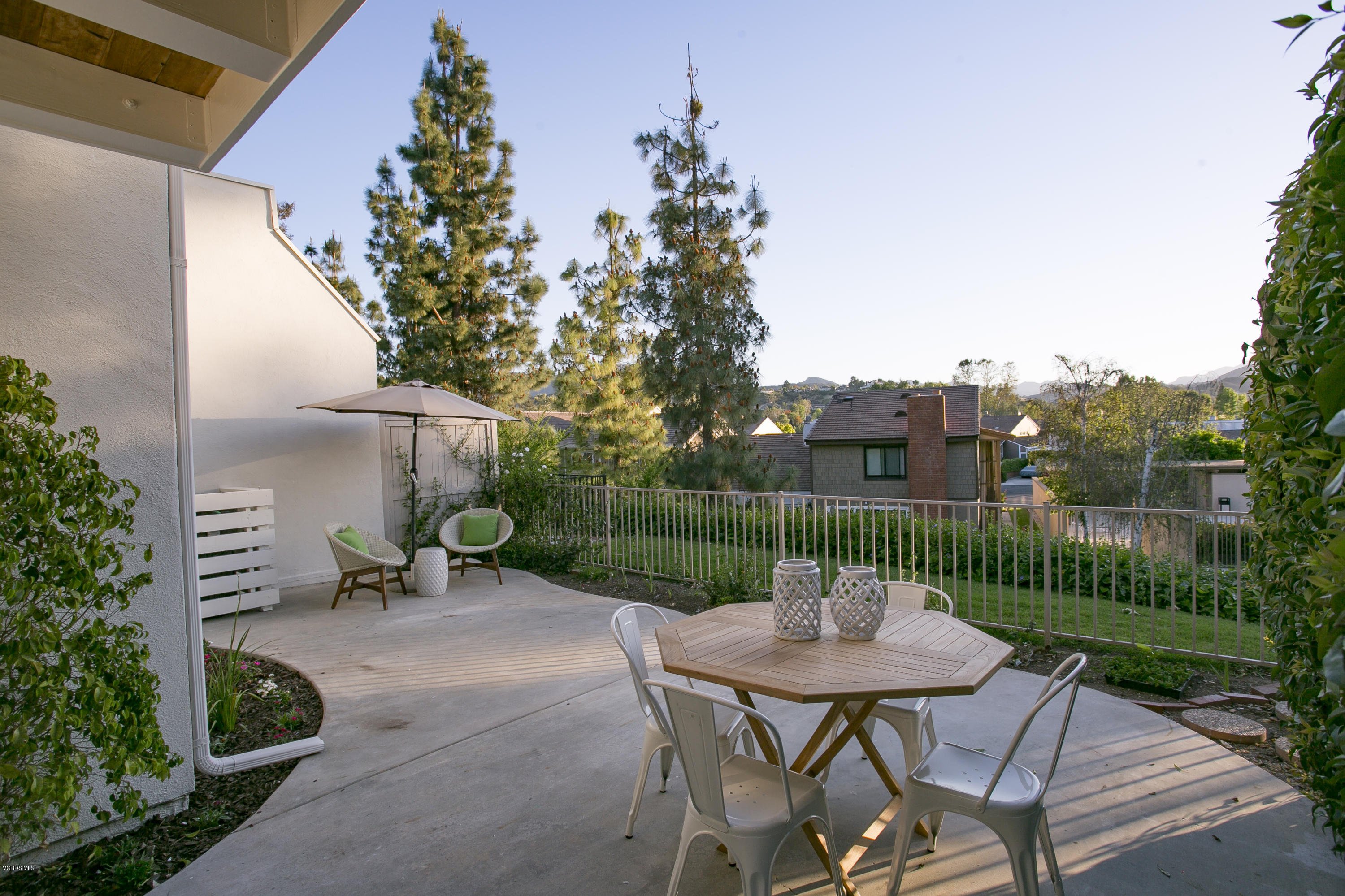 32107 Beachview Lane, Westlake Village