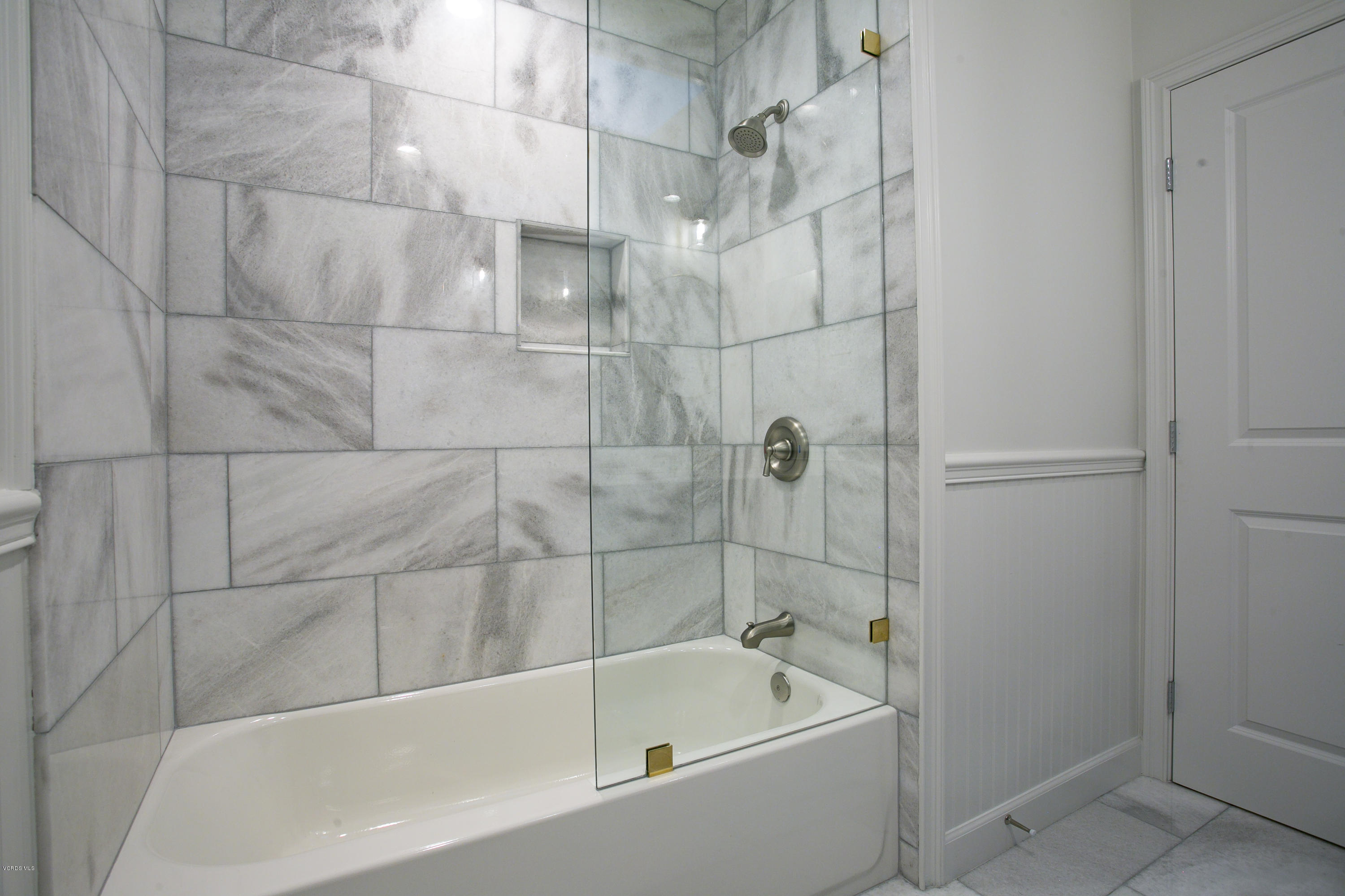 32107 Beachview Lane, Westlake Village