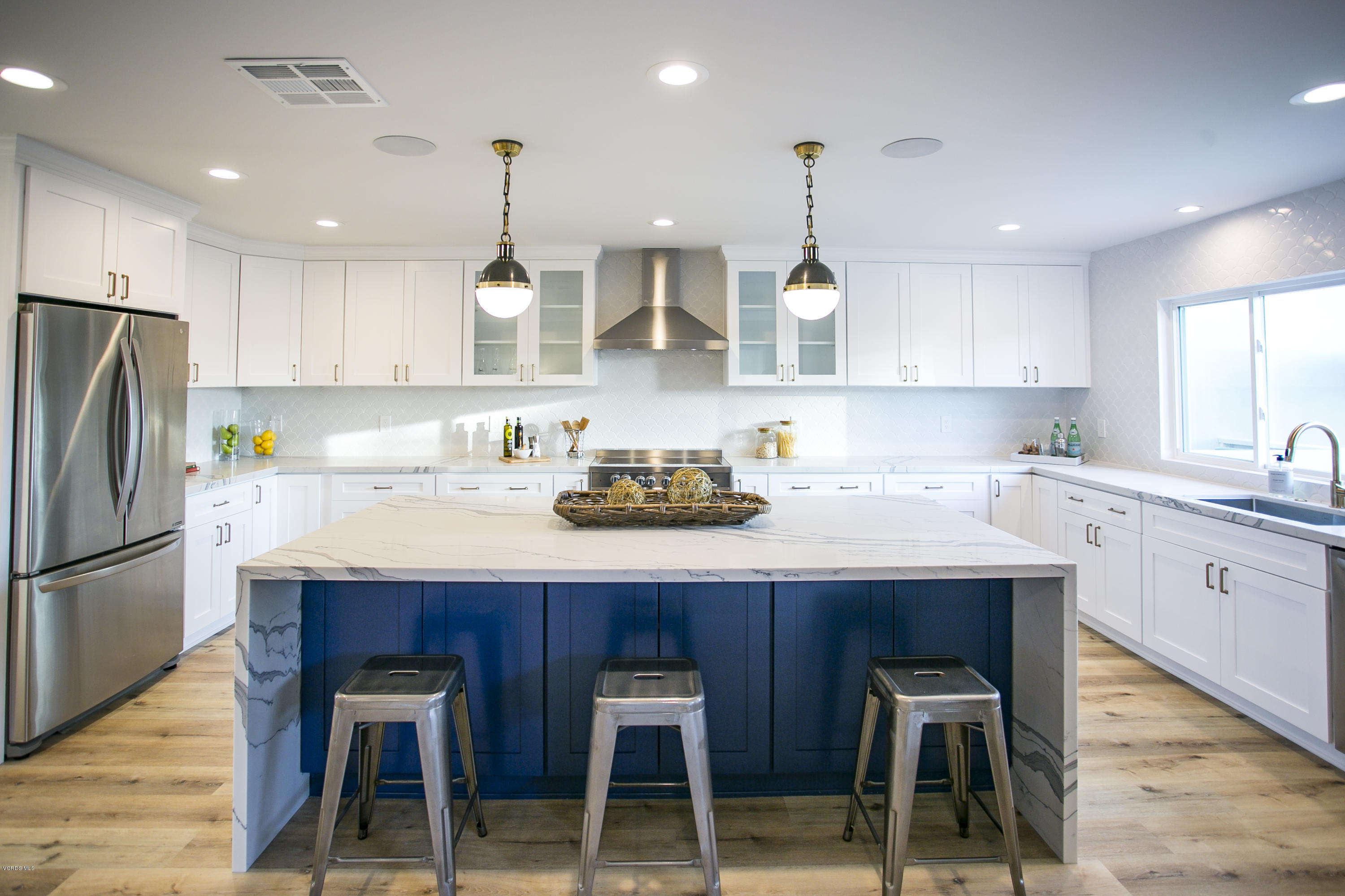 32107 Beachview Lane, Westlake Village