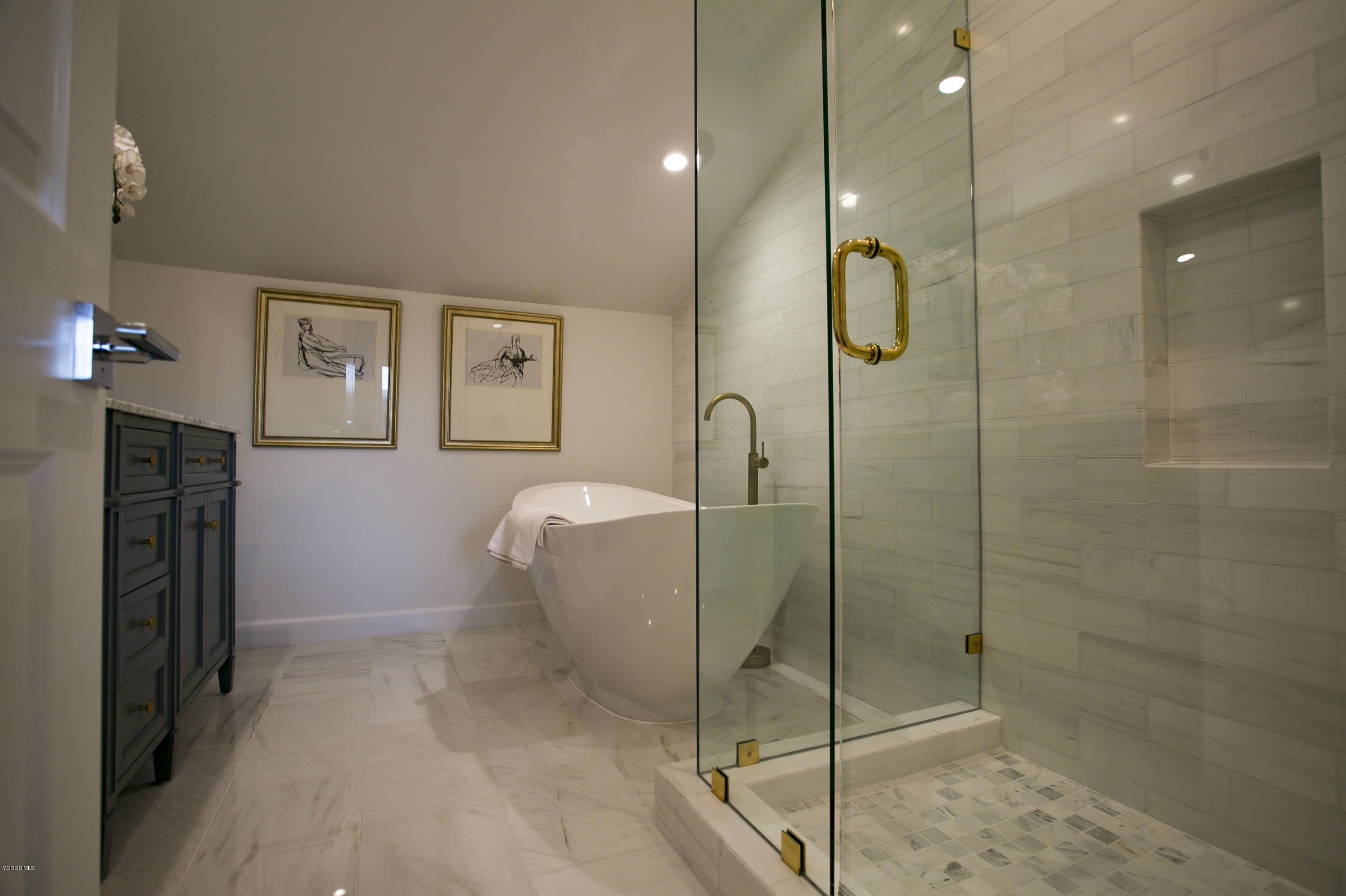 32107 Beachview Lane, Westlake Village