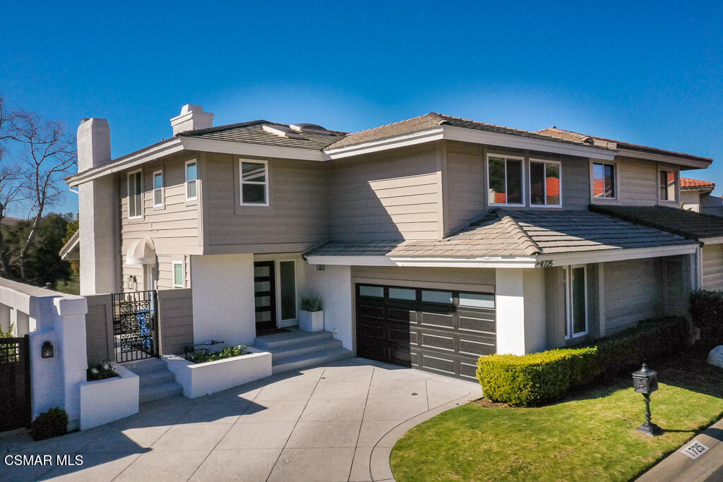1725 Royal Saint George Drive, Westlake Village
