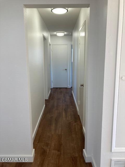 3916 Buckthorn Court