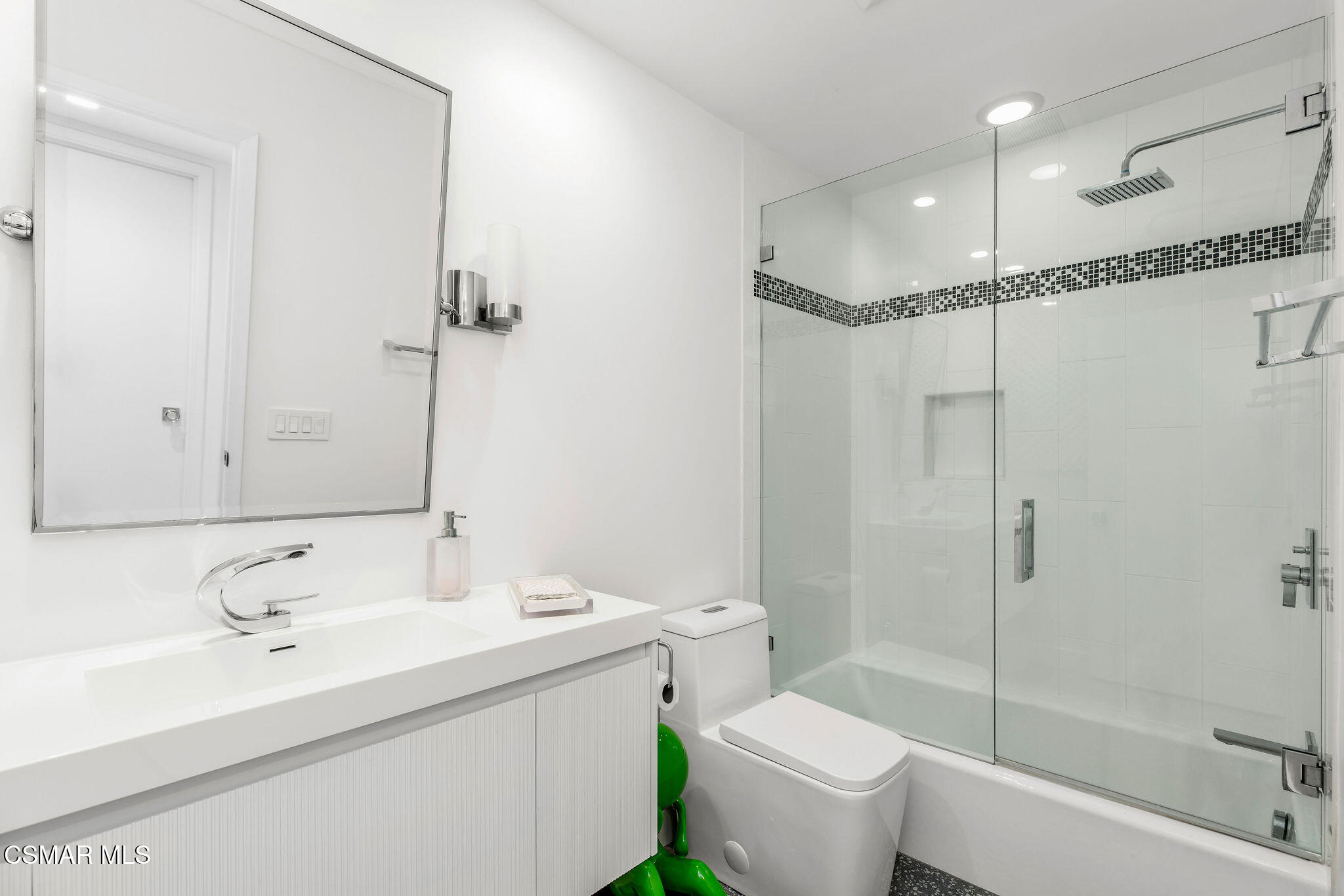 4516 Knightsgate Road