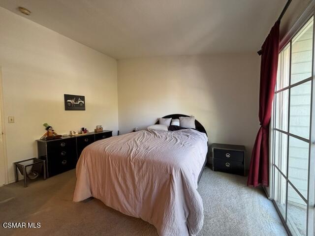 7430 Corbin Avenue, 19 19