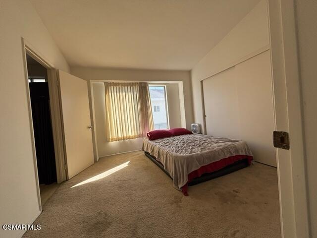 7430 Corbin Avenue, 19 19