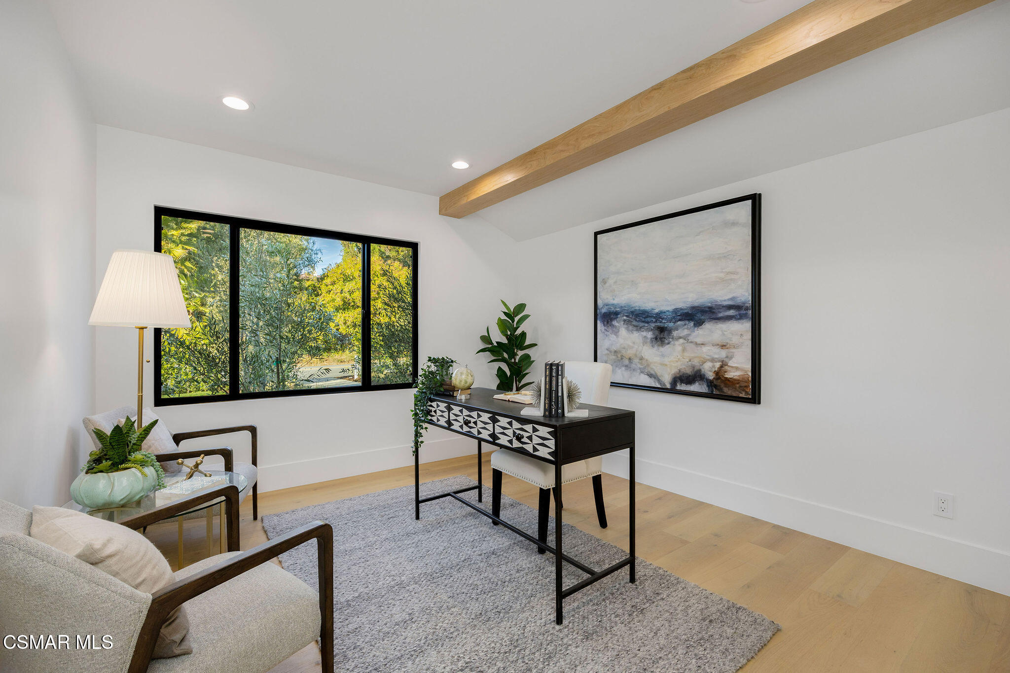 1324 La Granada Drive