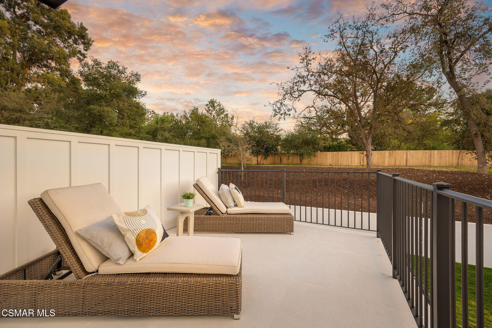 1324 La Granada Drive