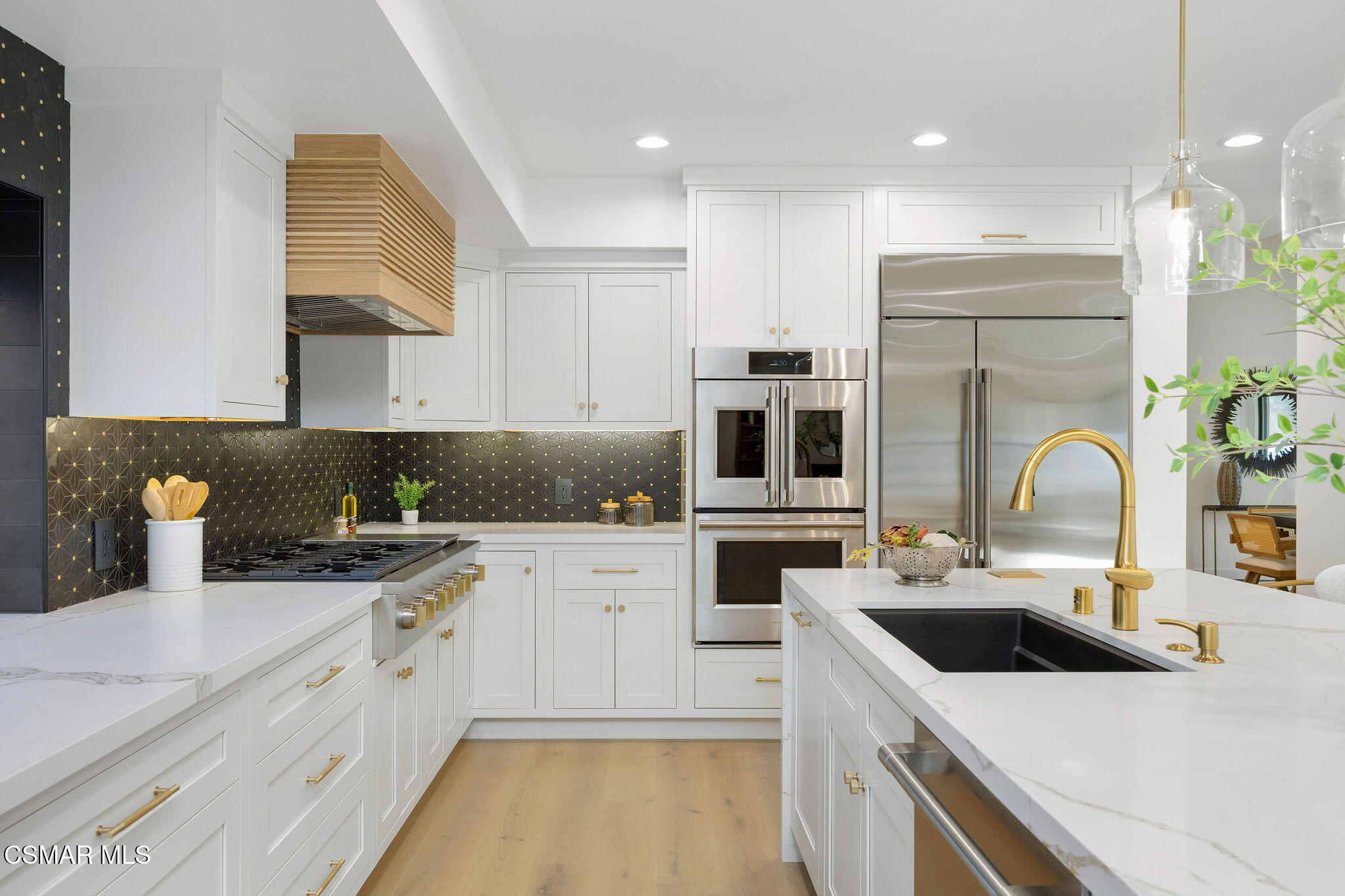 1324 La Granada Drive