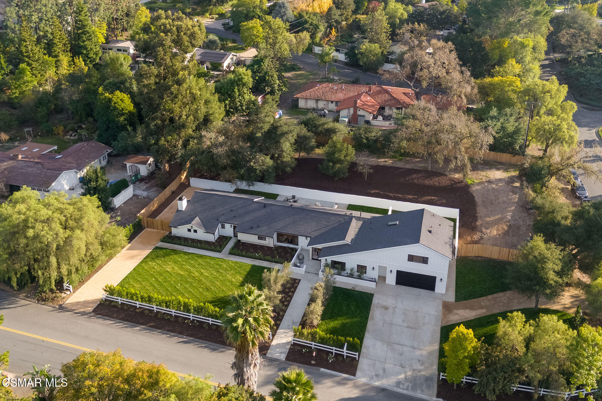 1324 La Granada Drive
