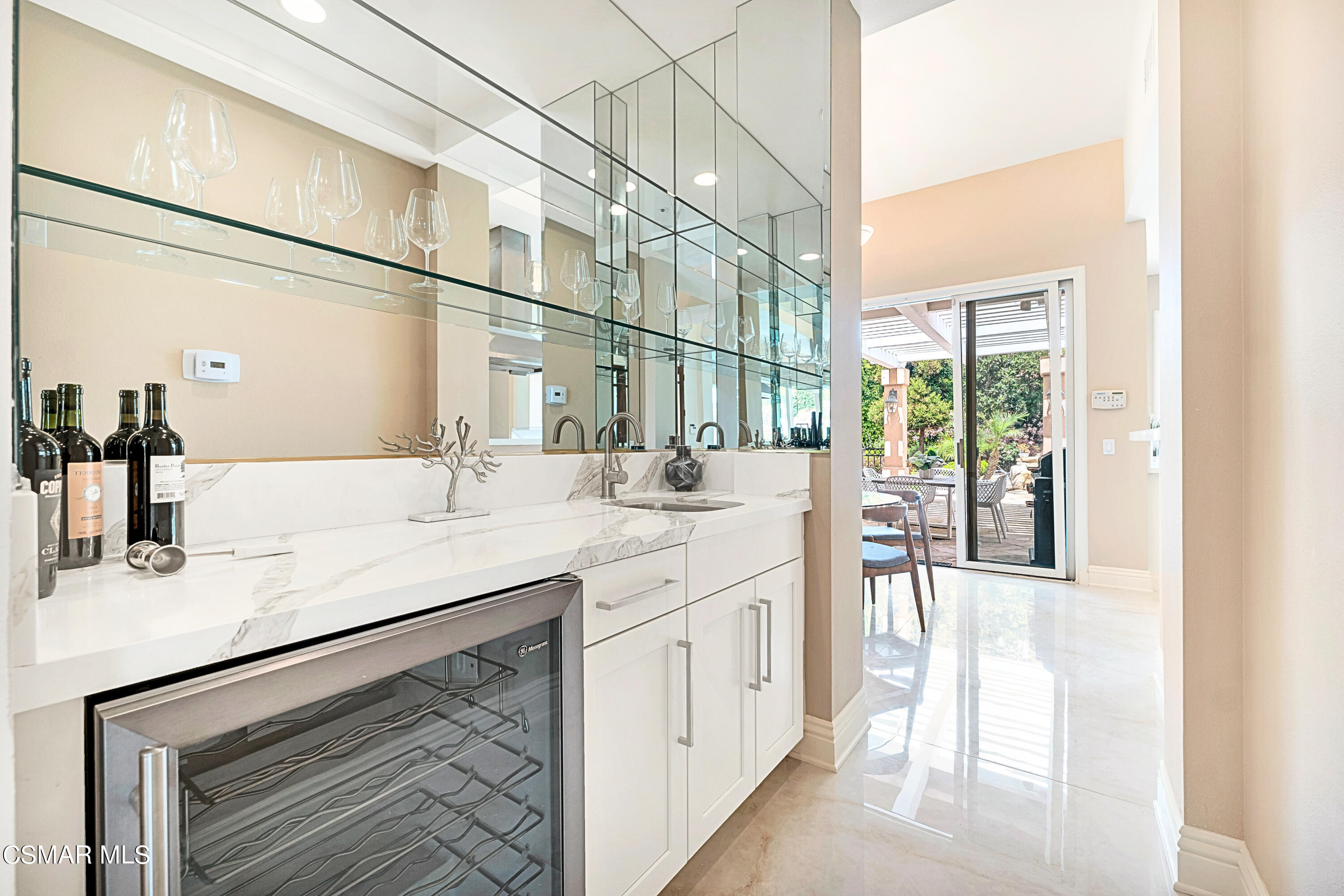 1687 Castlebridge Court