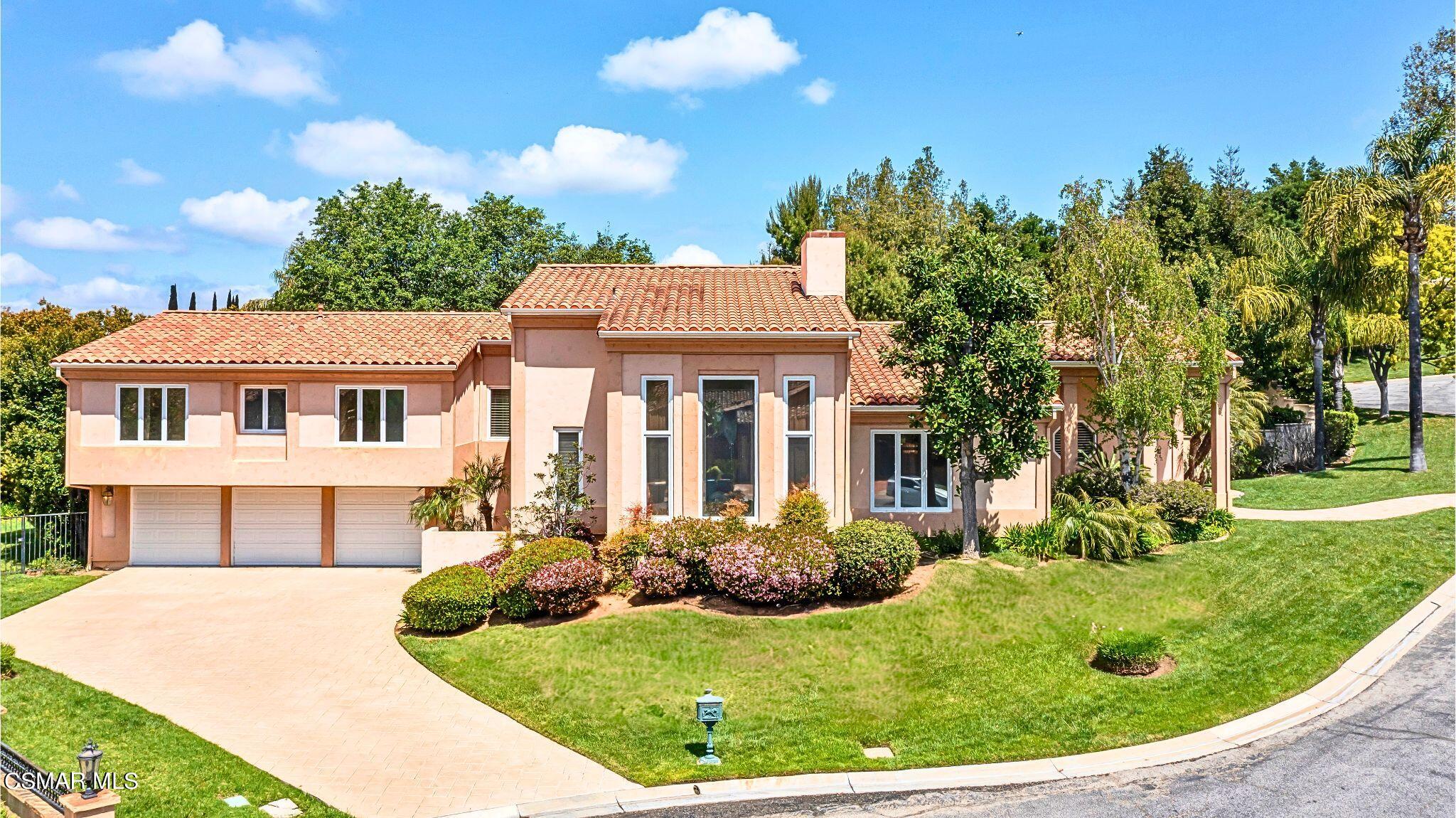 1687 Castlebridge Court