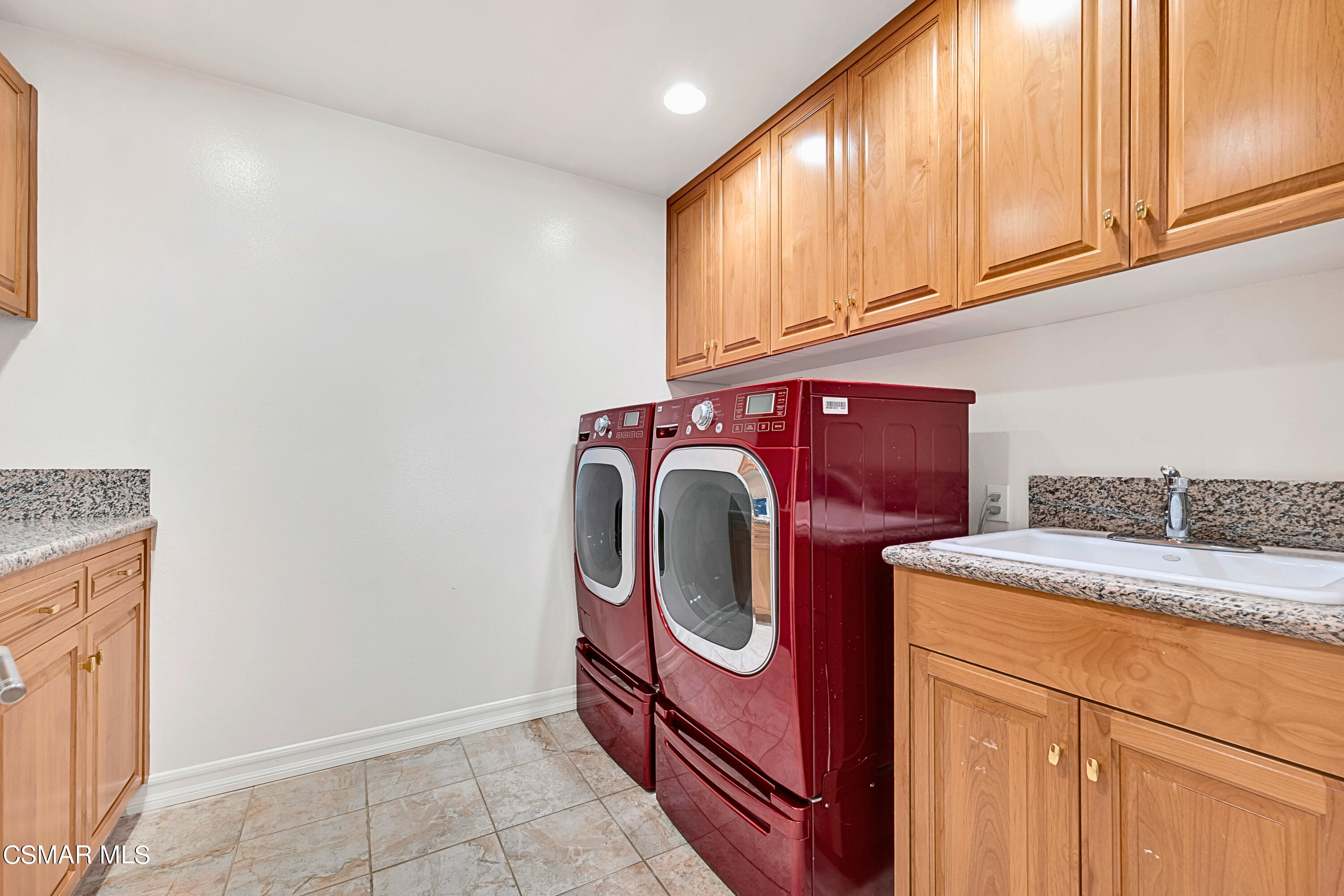 1687 Castlebridge Court