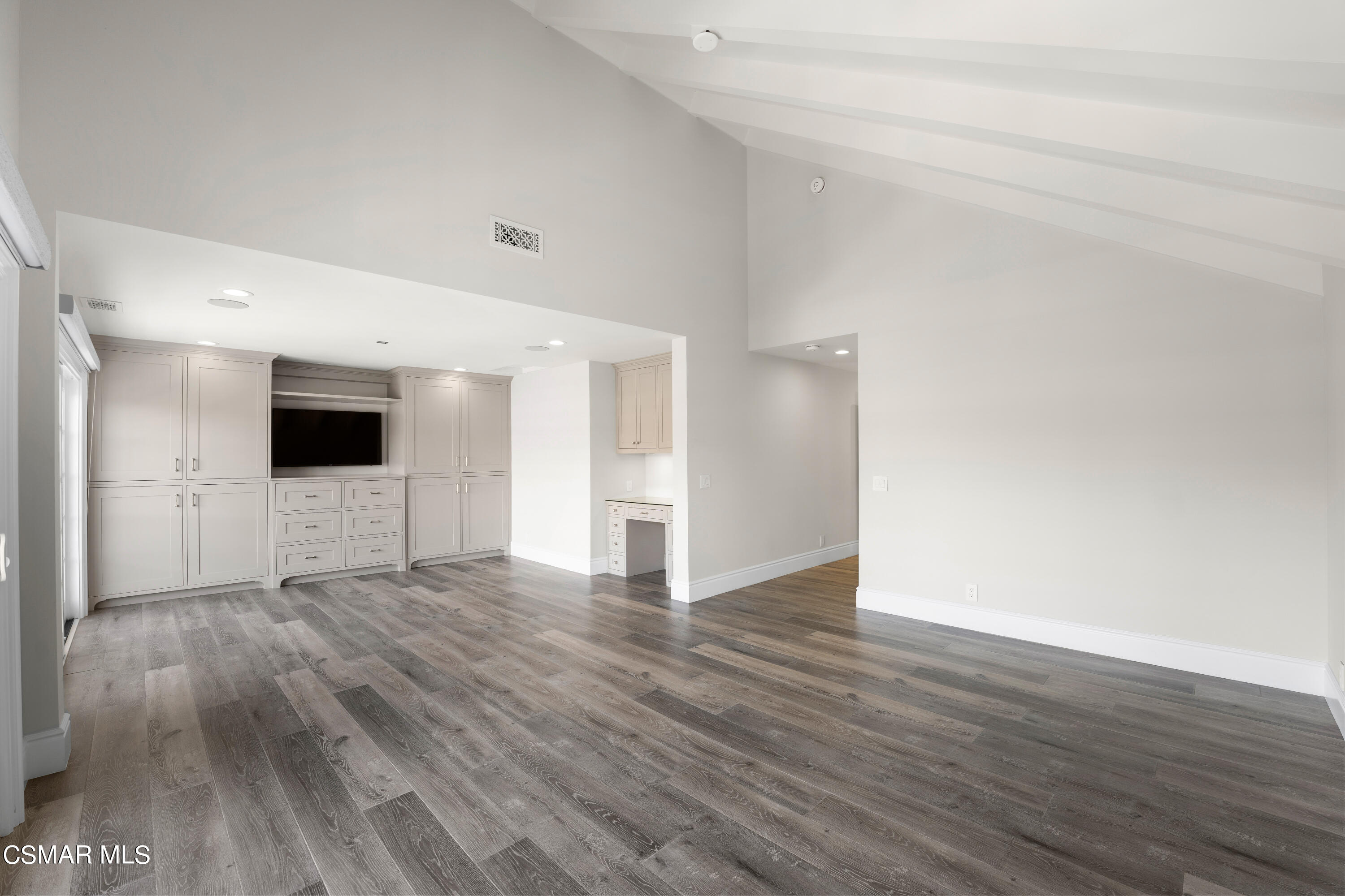 1345 Southwind Circle