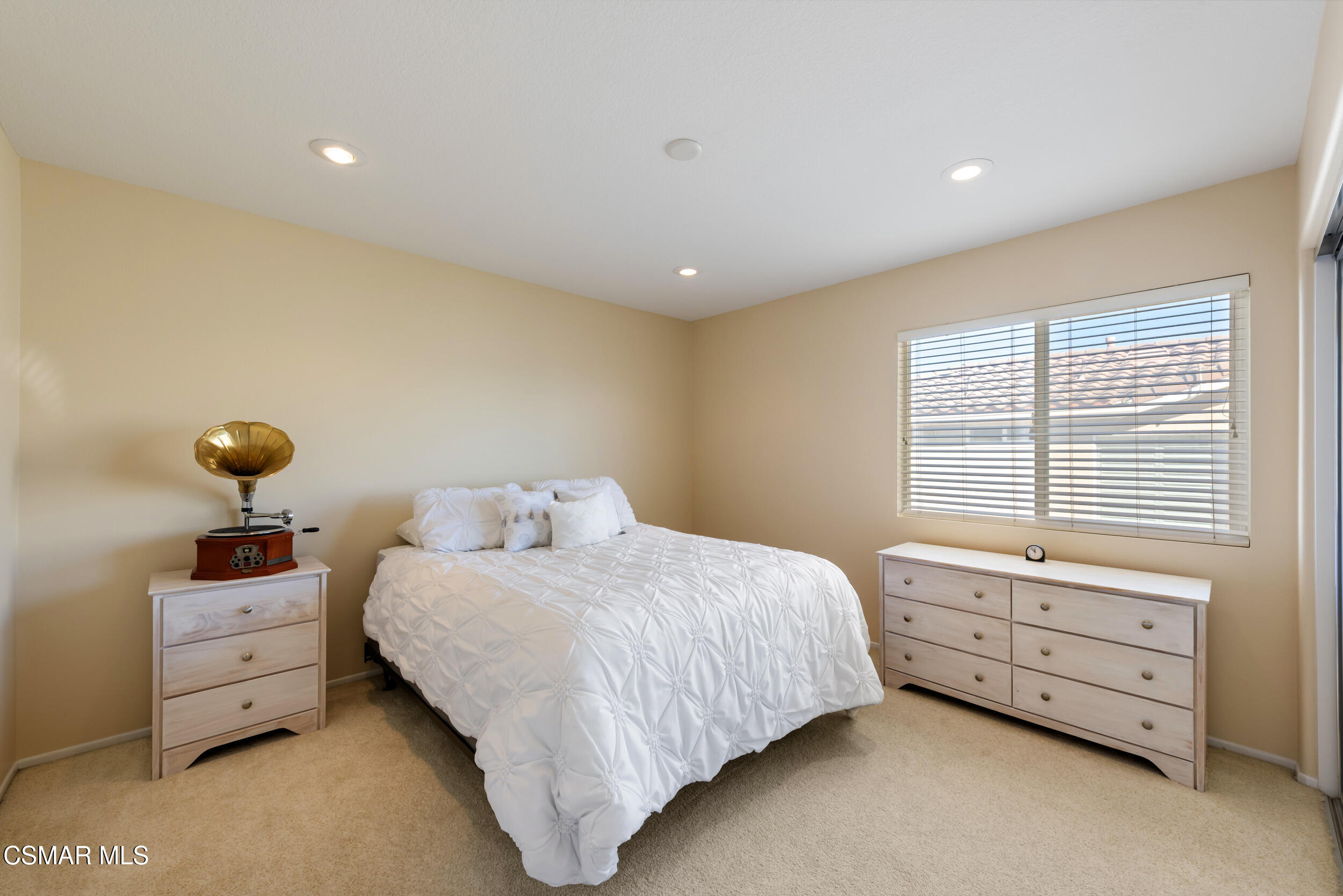 1480 Sappanwood Avenue