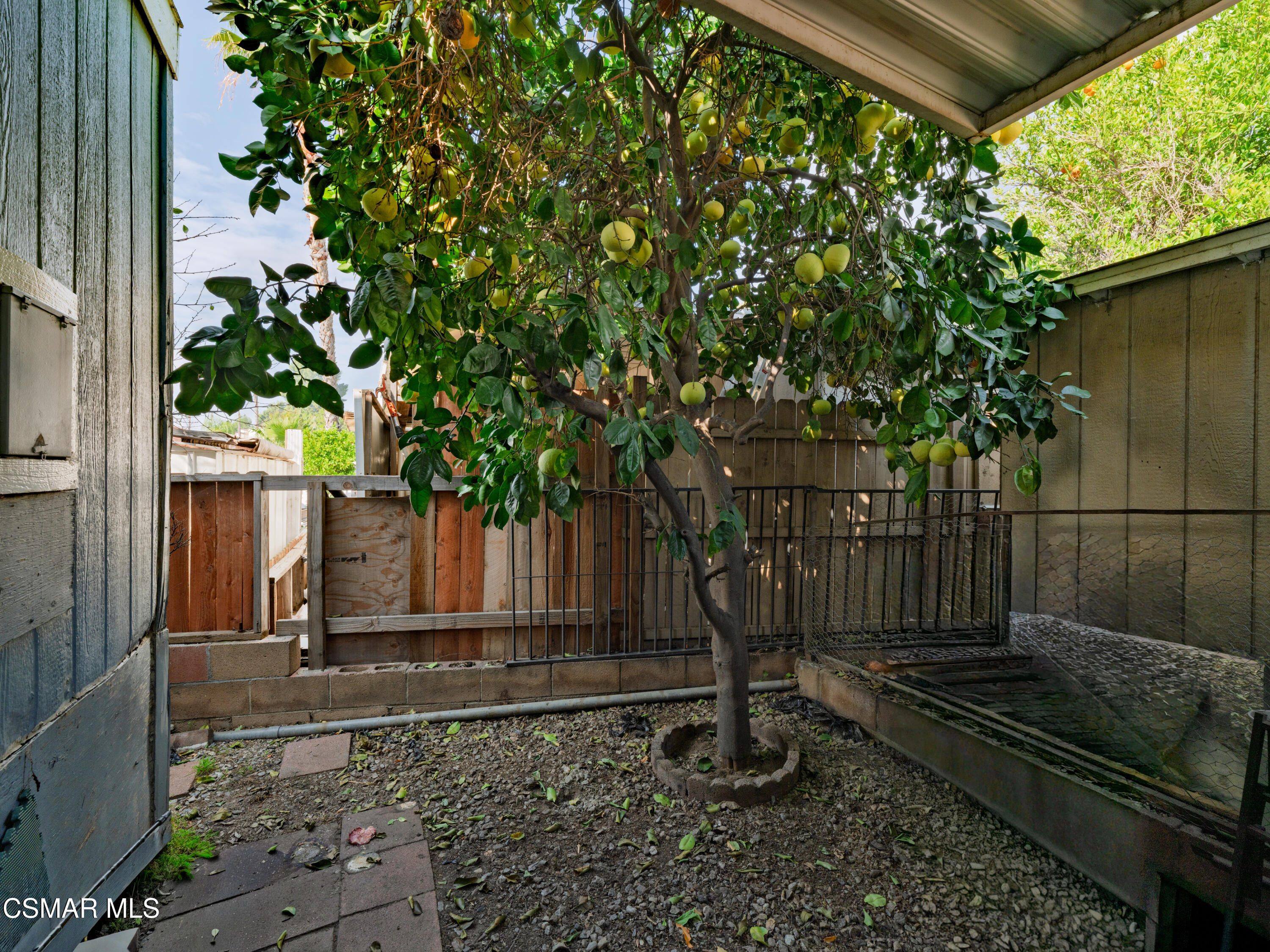 12401 Filmore Street, 731