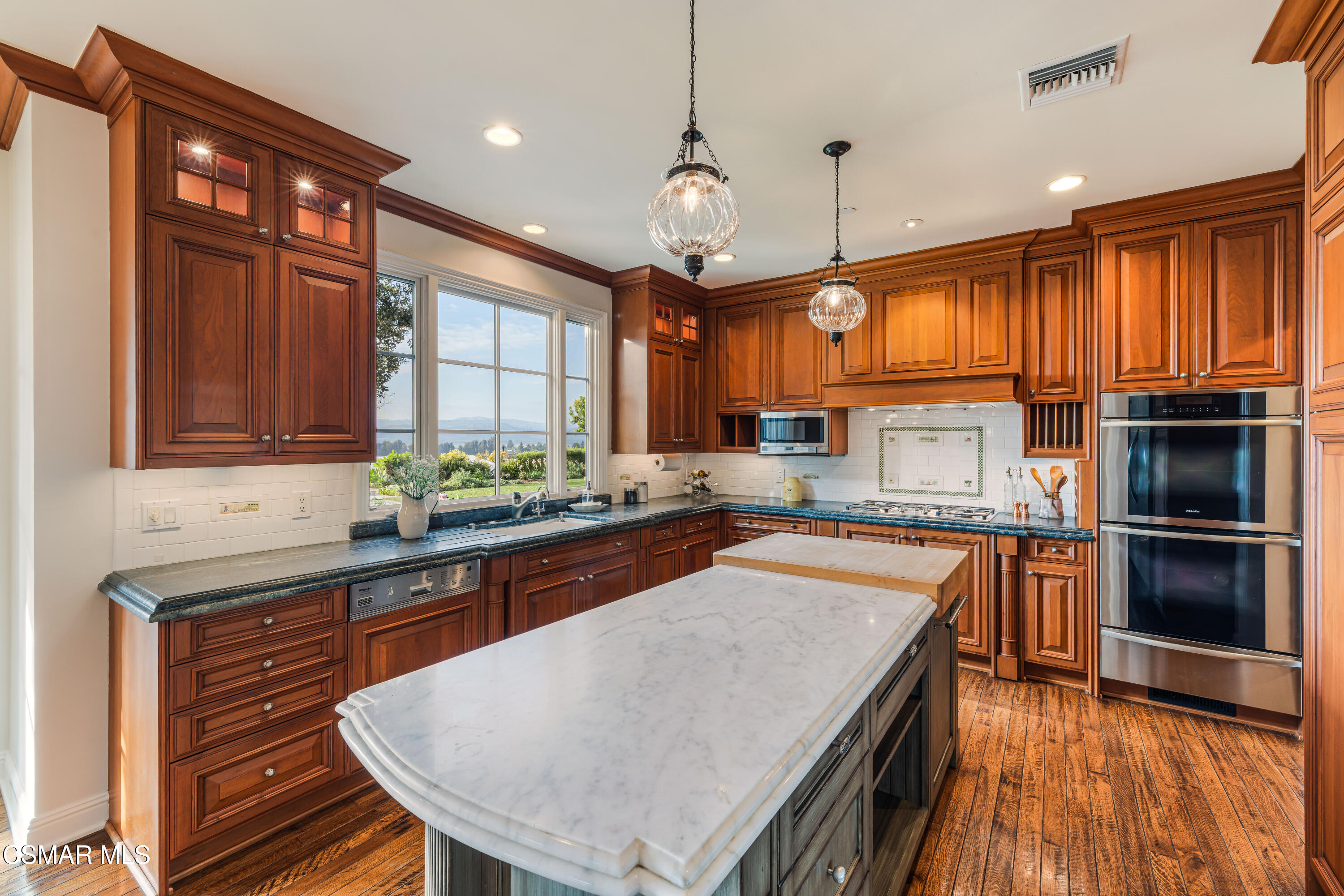 4287 Skywalker Drive