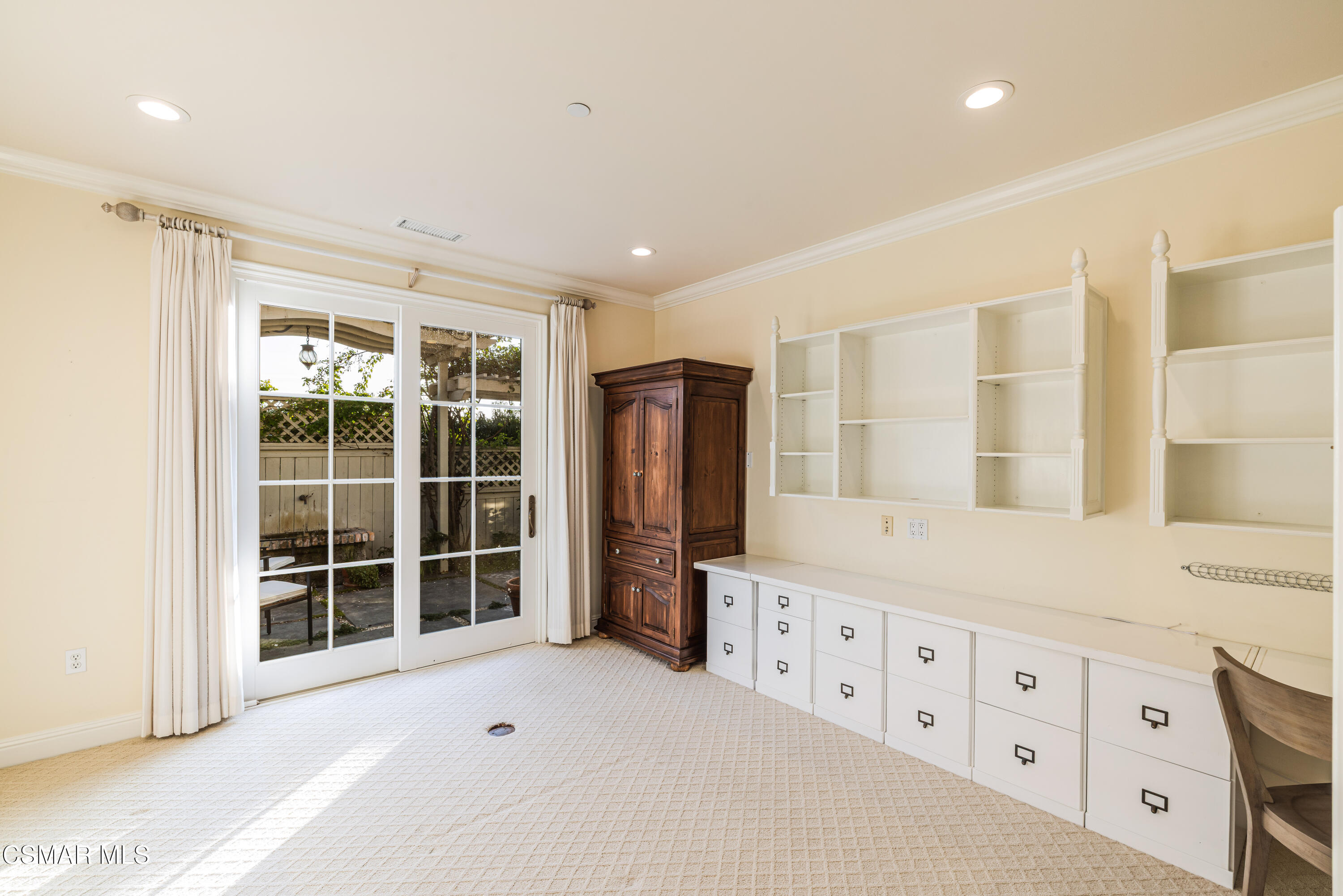 4287 Skywalker Drive