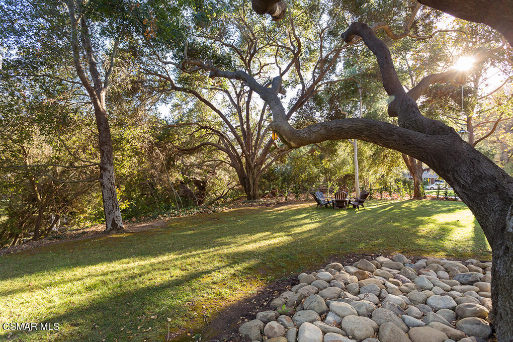 4090 Cresthaven Drive