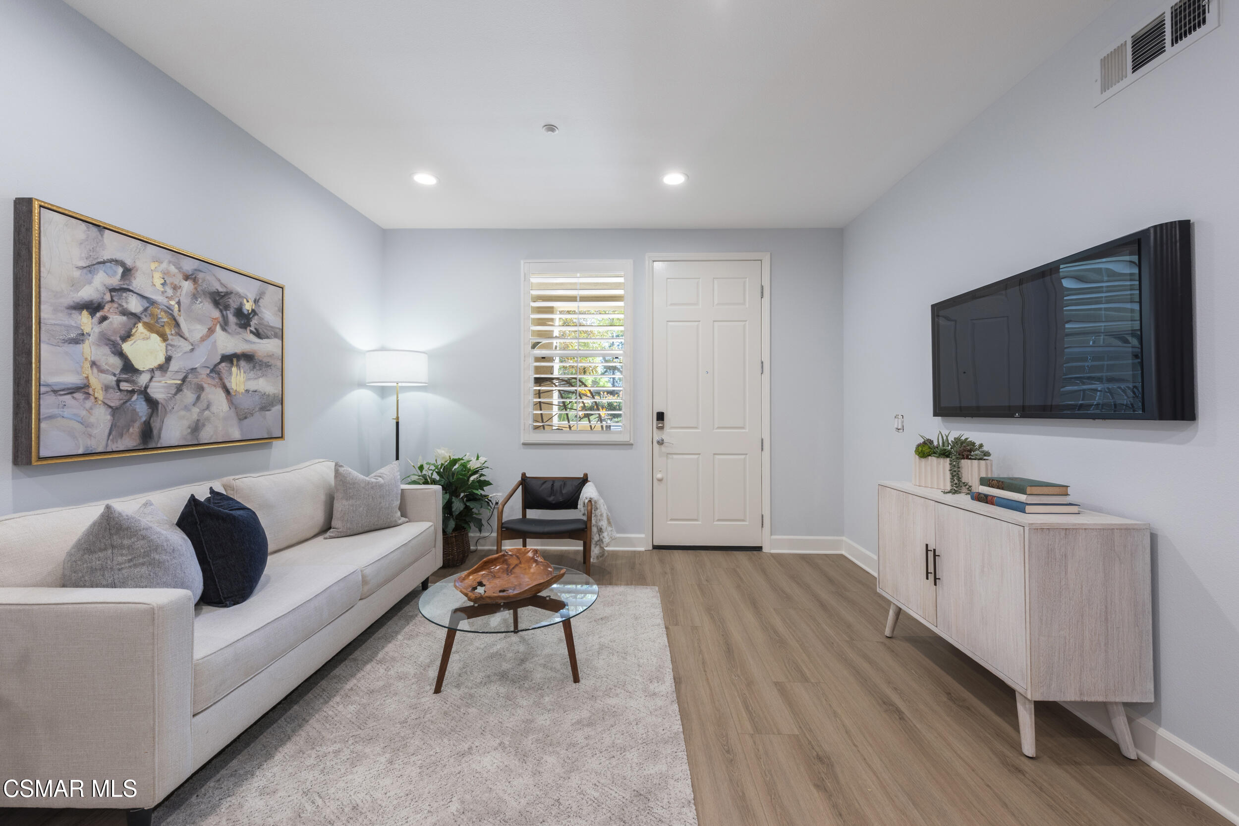 291 Riverdale Court, 106