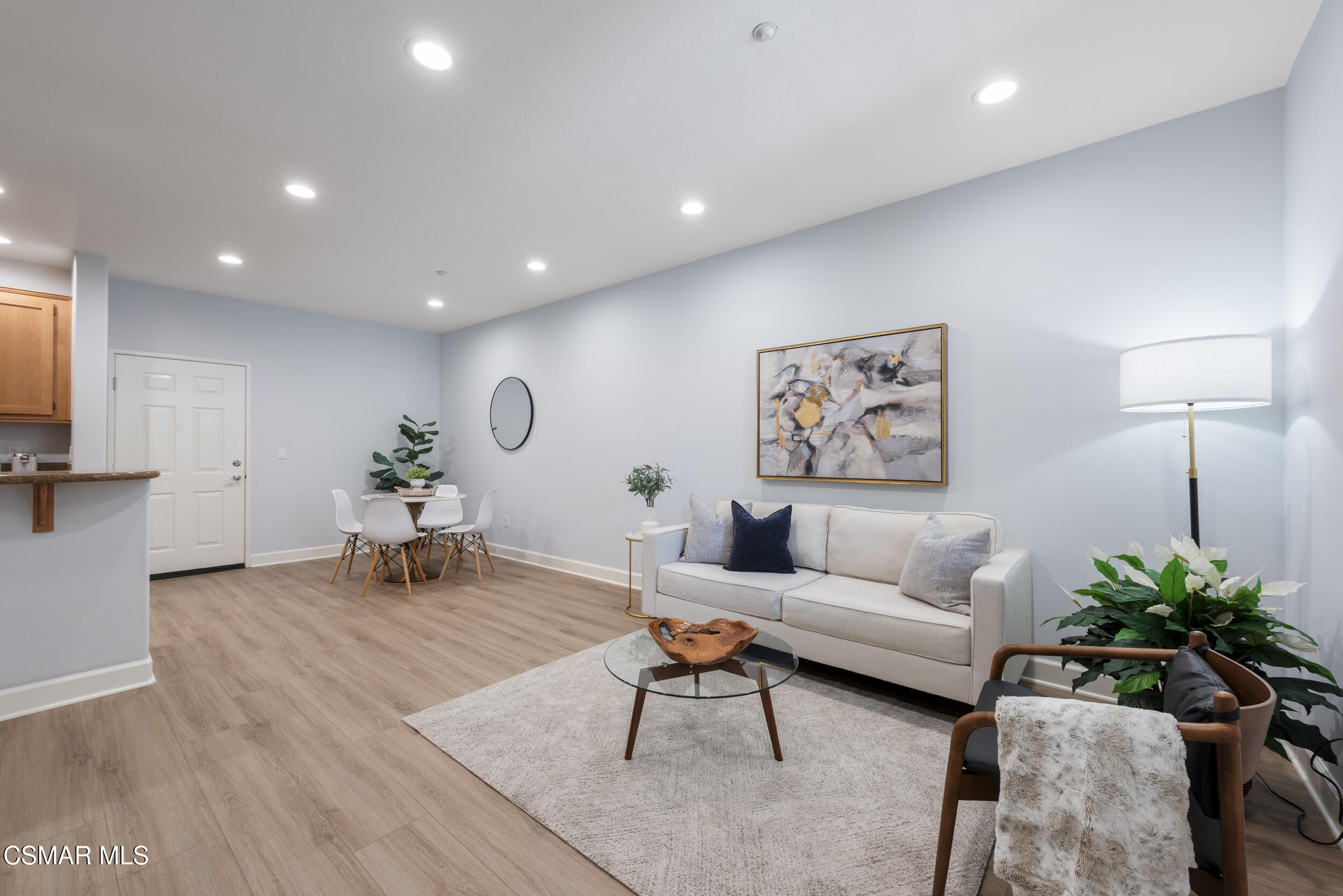 291 Riverdale Court, 106