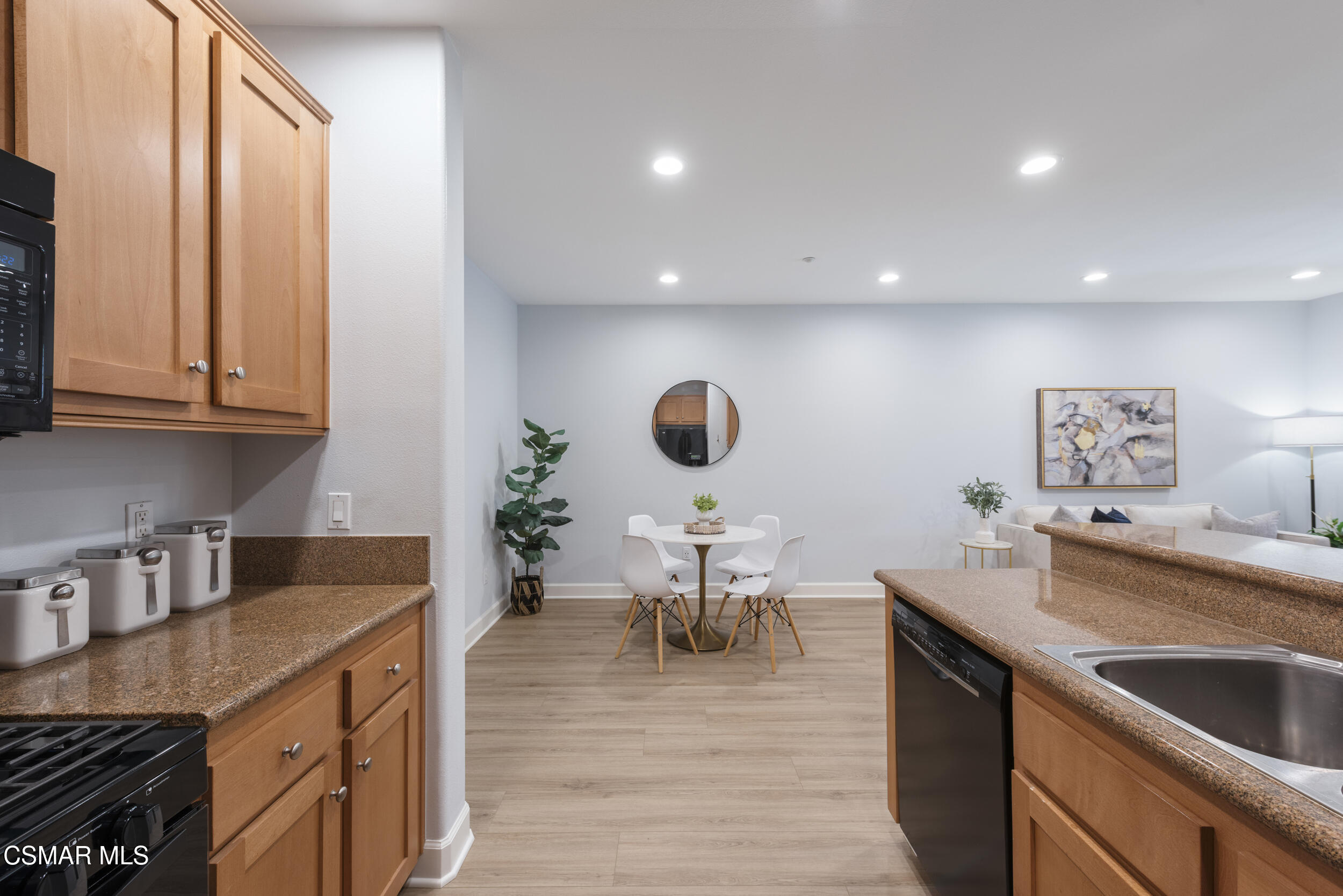 291 Riverdale Court, 106