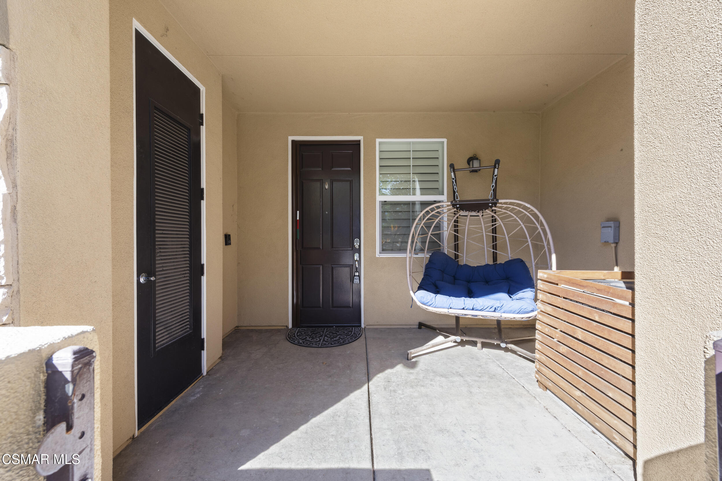 291 Riverdale Court, 106