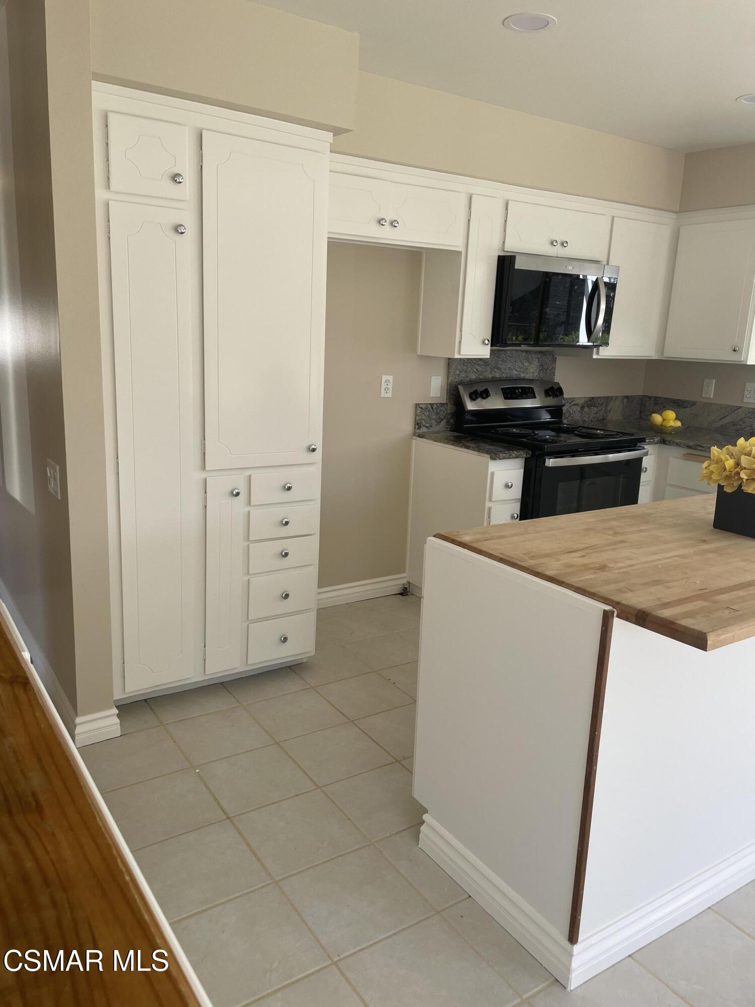 659 Flaming Star Avenue