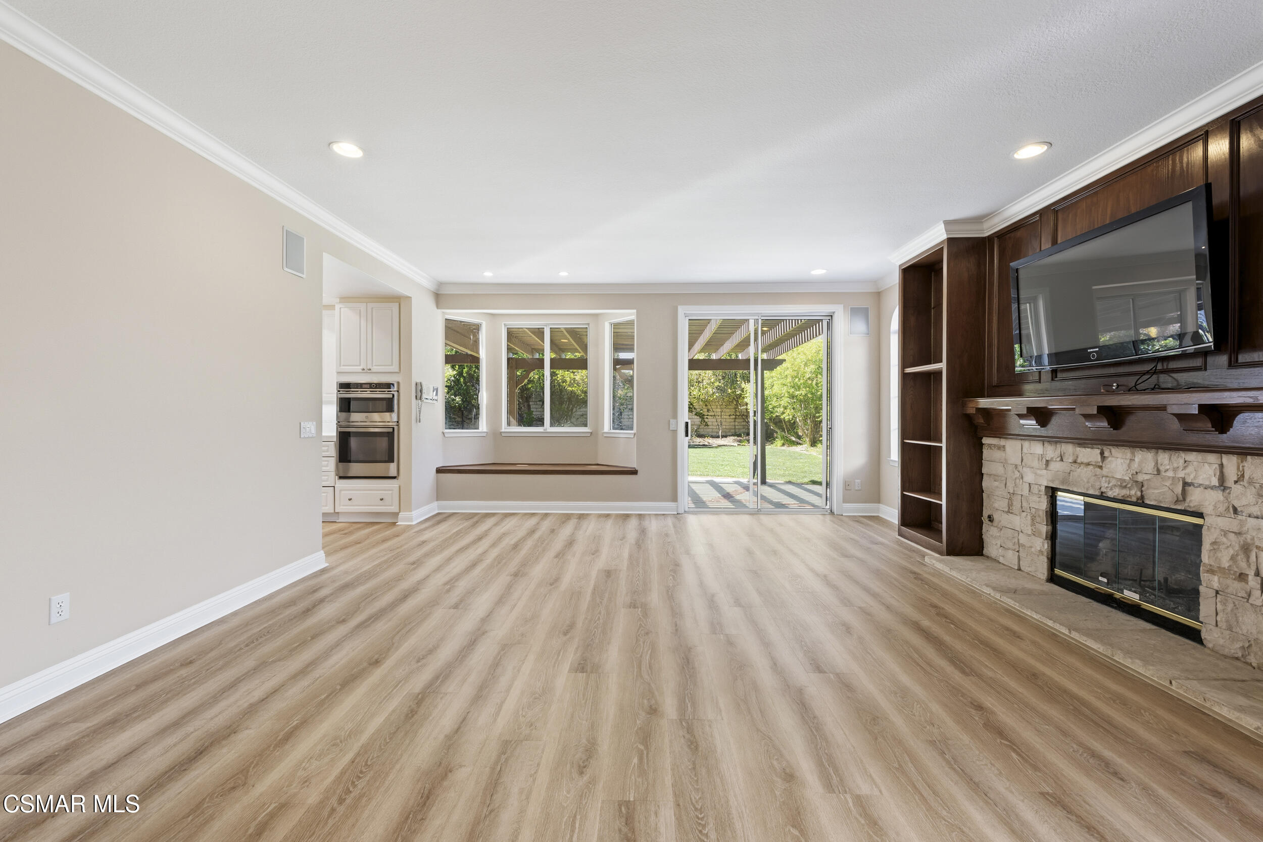 1811 Fox Springs Circle