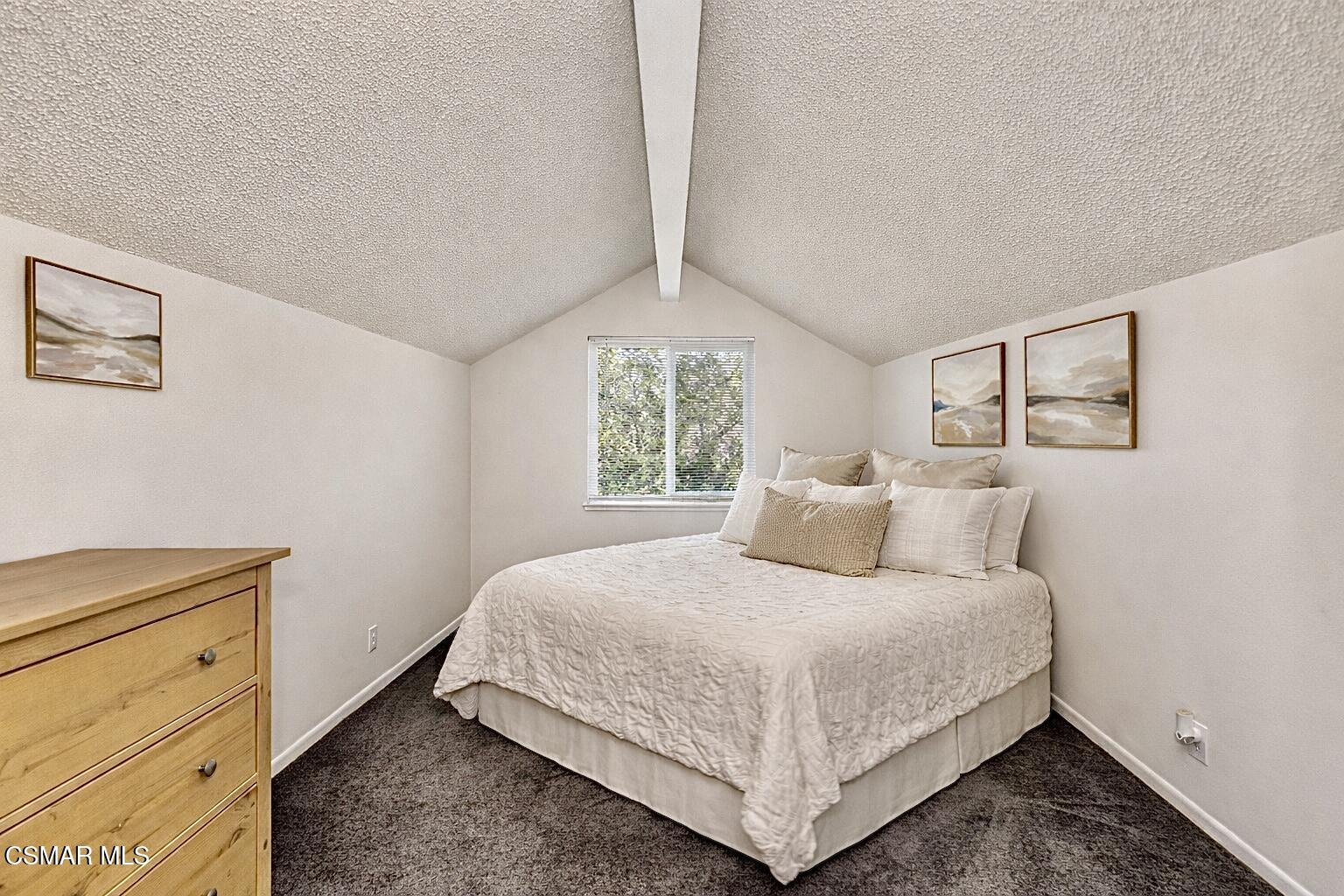 6825 Eaglehaven Lane