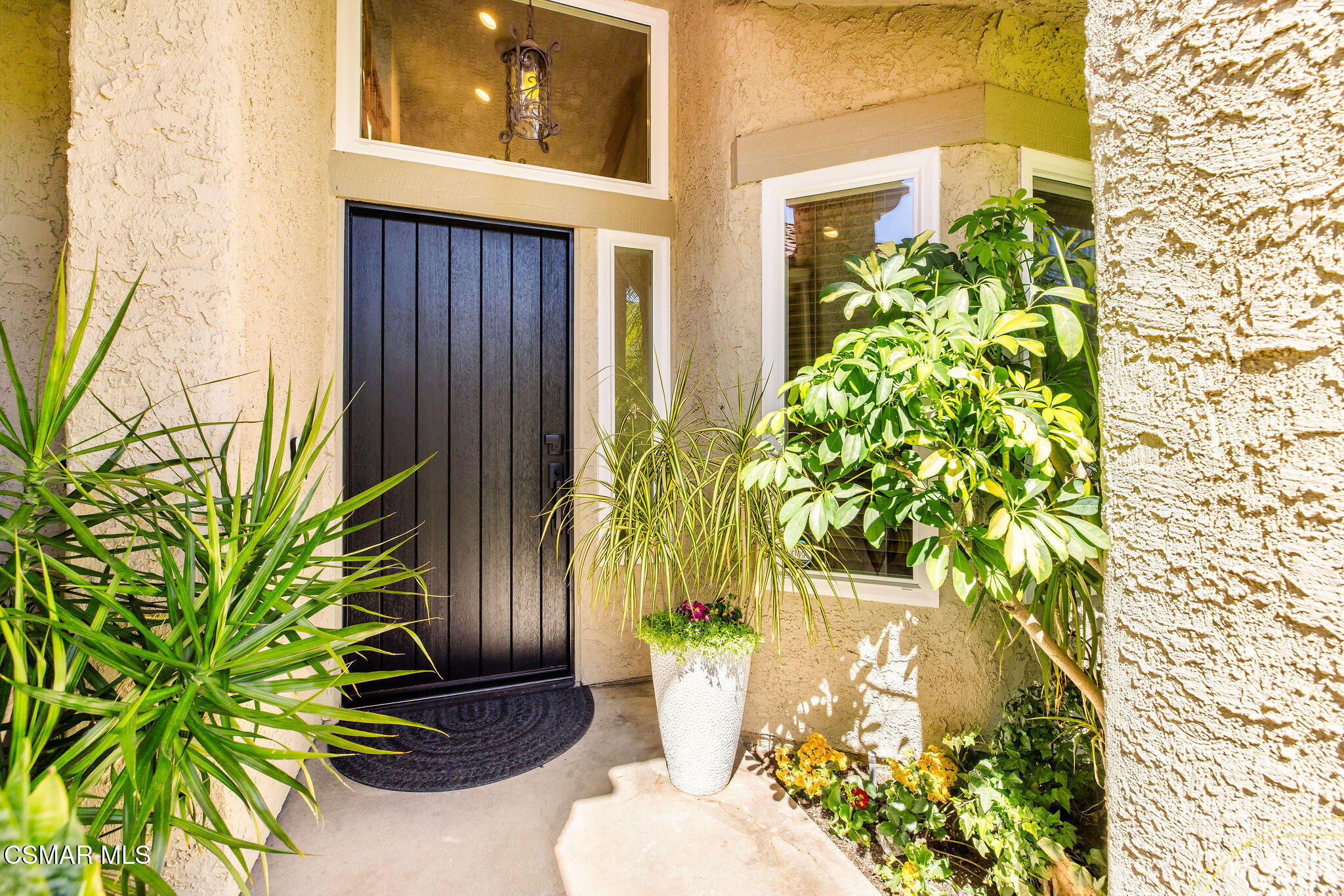 6825 Eaglehaven Lane