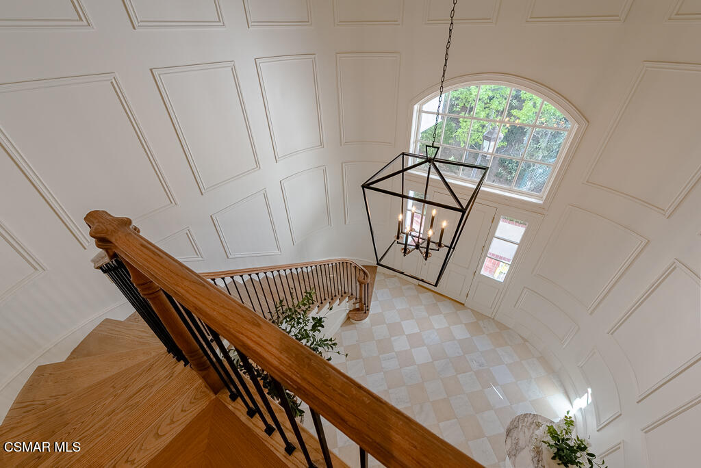 2313 Heatherbank Court