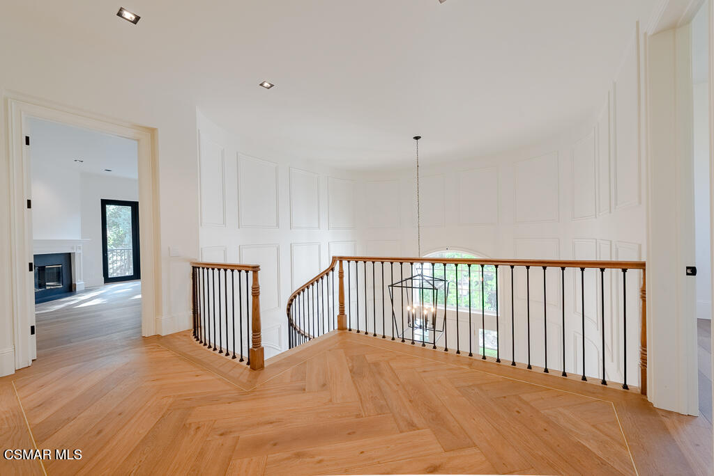 2313 Heatherbank Court