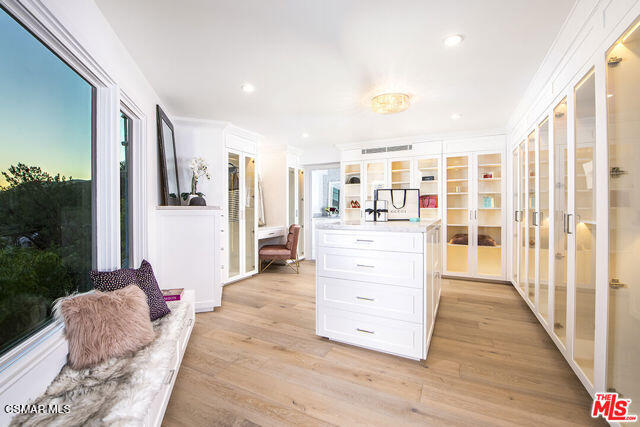 290 Lake Sherwood Drive