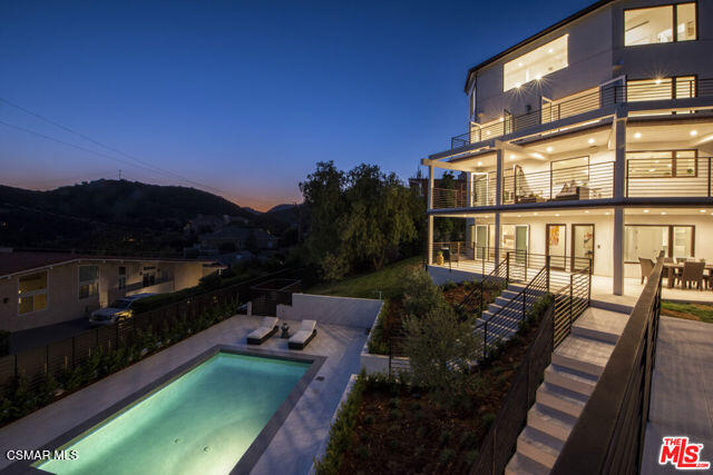 290 Lake Sherwood Drive