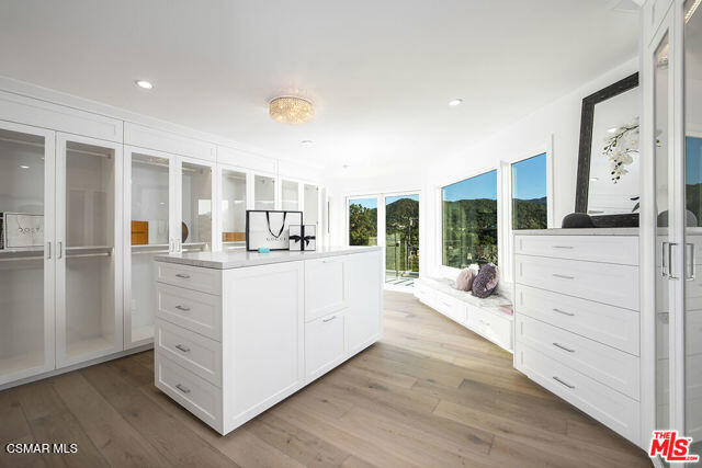 290 Lake Sherwood Drive