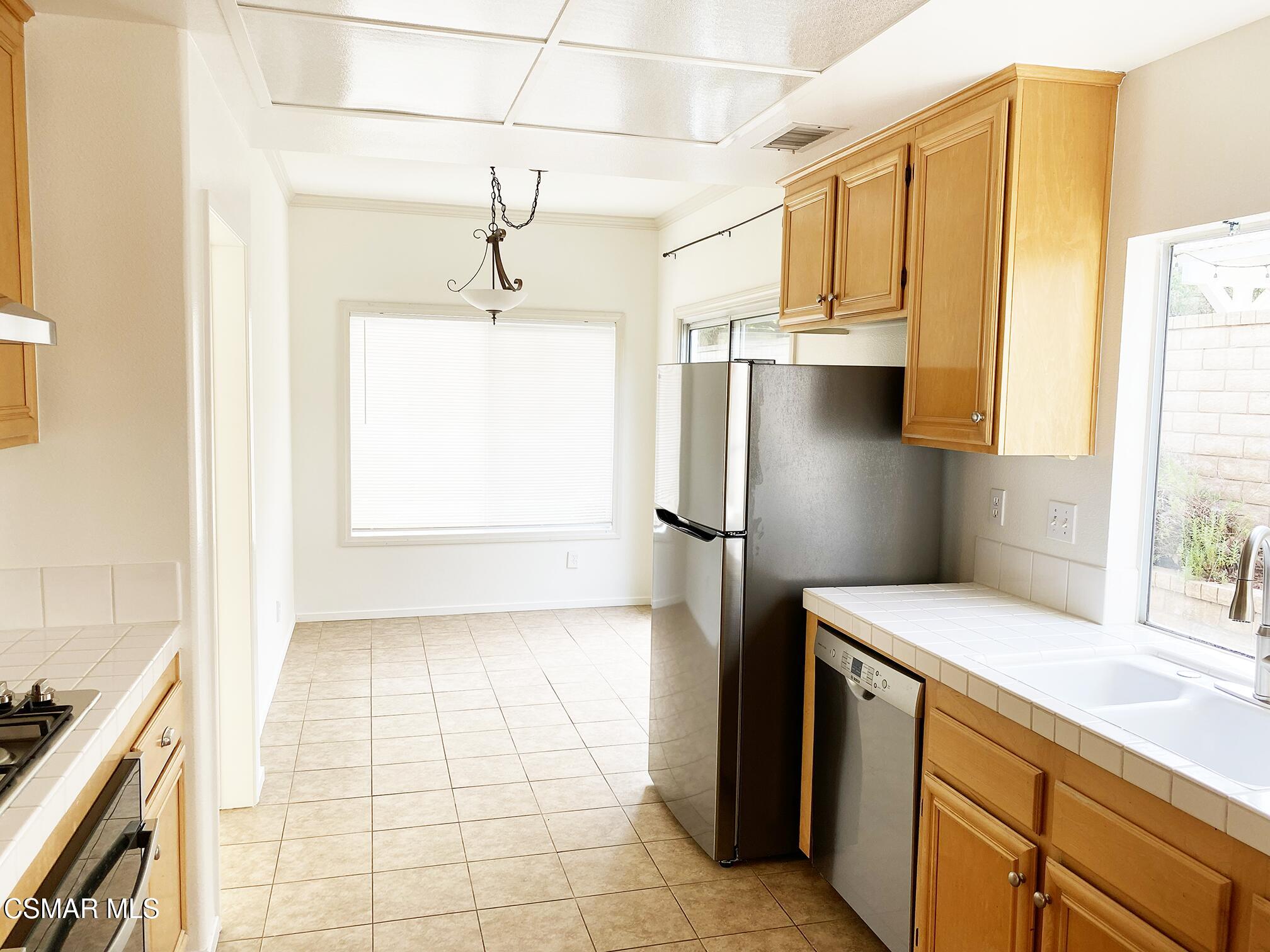 1420 Sapphire Dragon Street