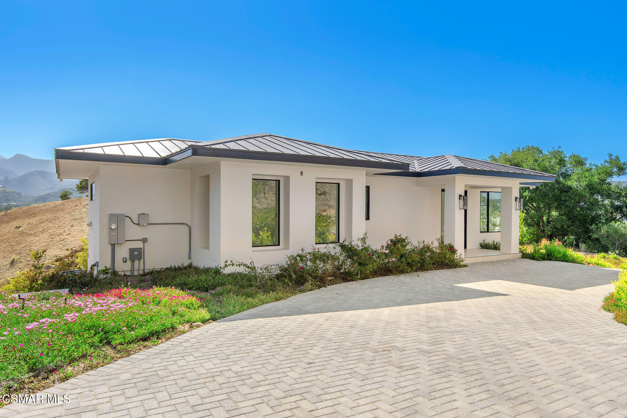 118 Giles Road