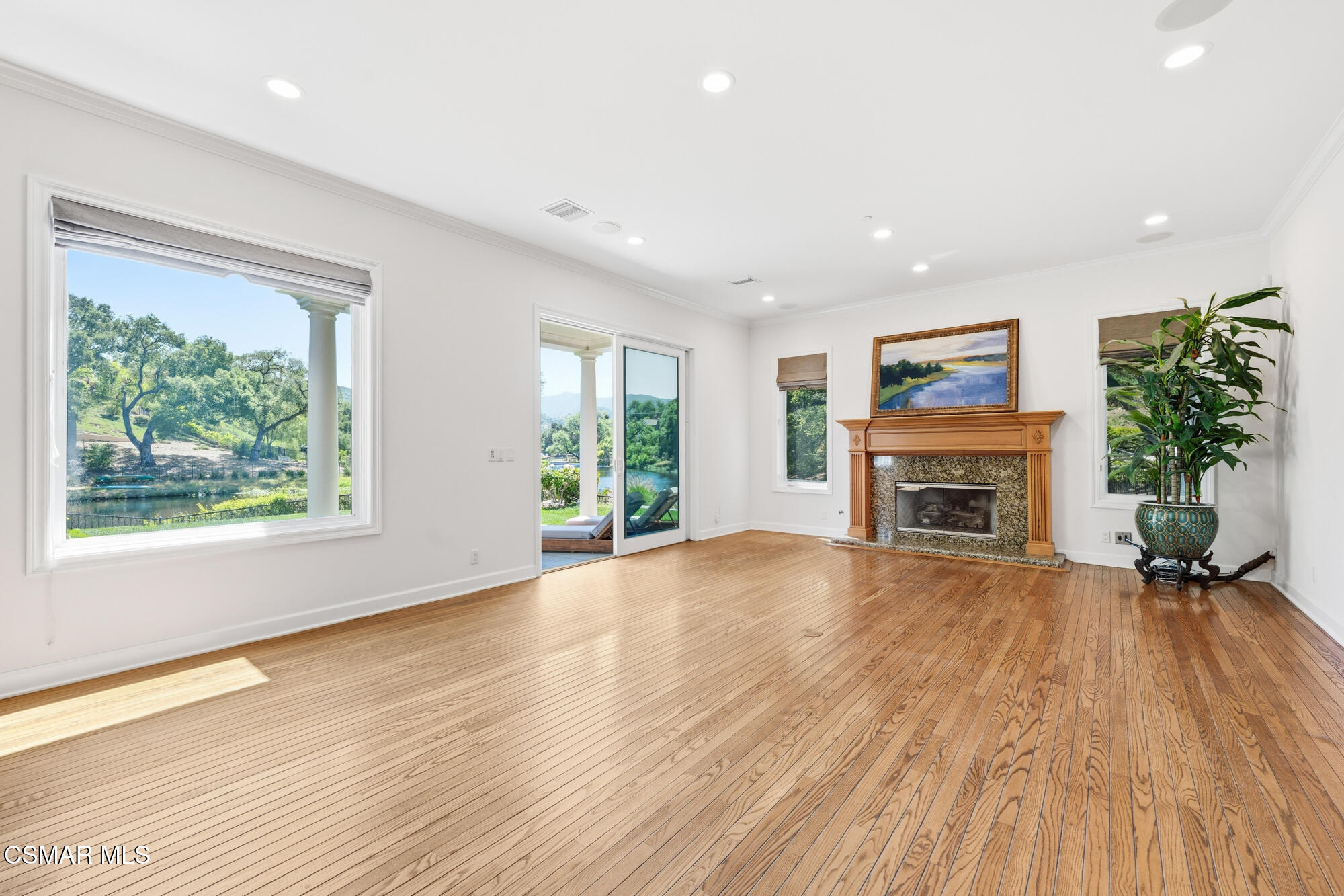 196 Lake Sherwood Drive