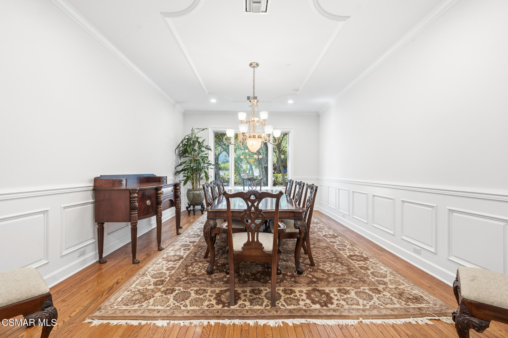 196 Lake Sherwood Drive