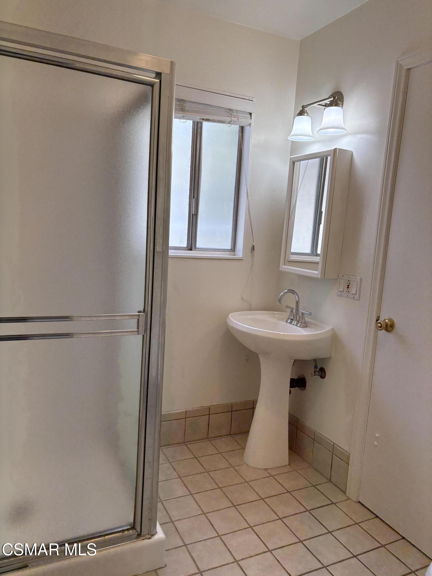 5780 Lake Lindero Drive