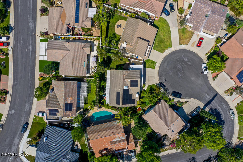 2339 E Meadowland Court