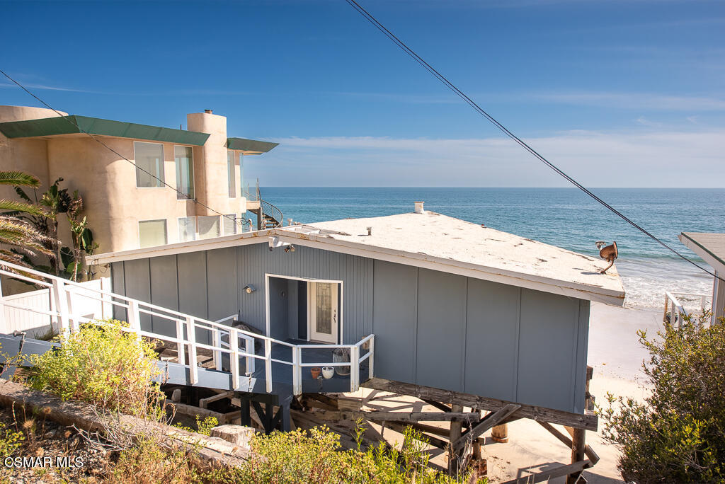 43300 E Pacific Coast Highway