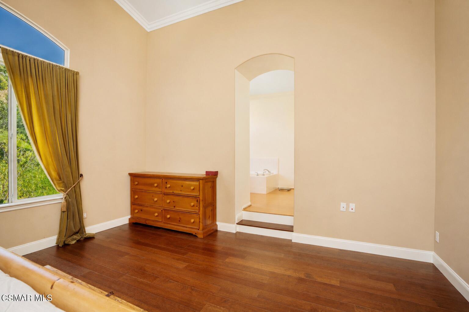 1004 Lambourne Place