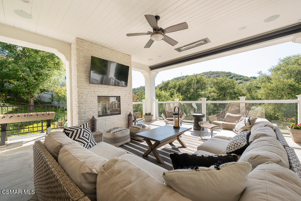 224 Lake Sherwood Drive